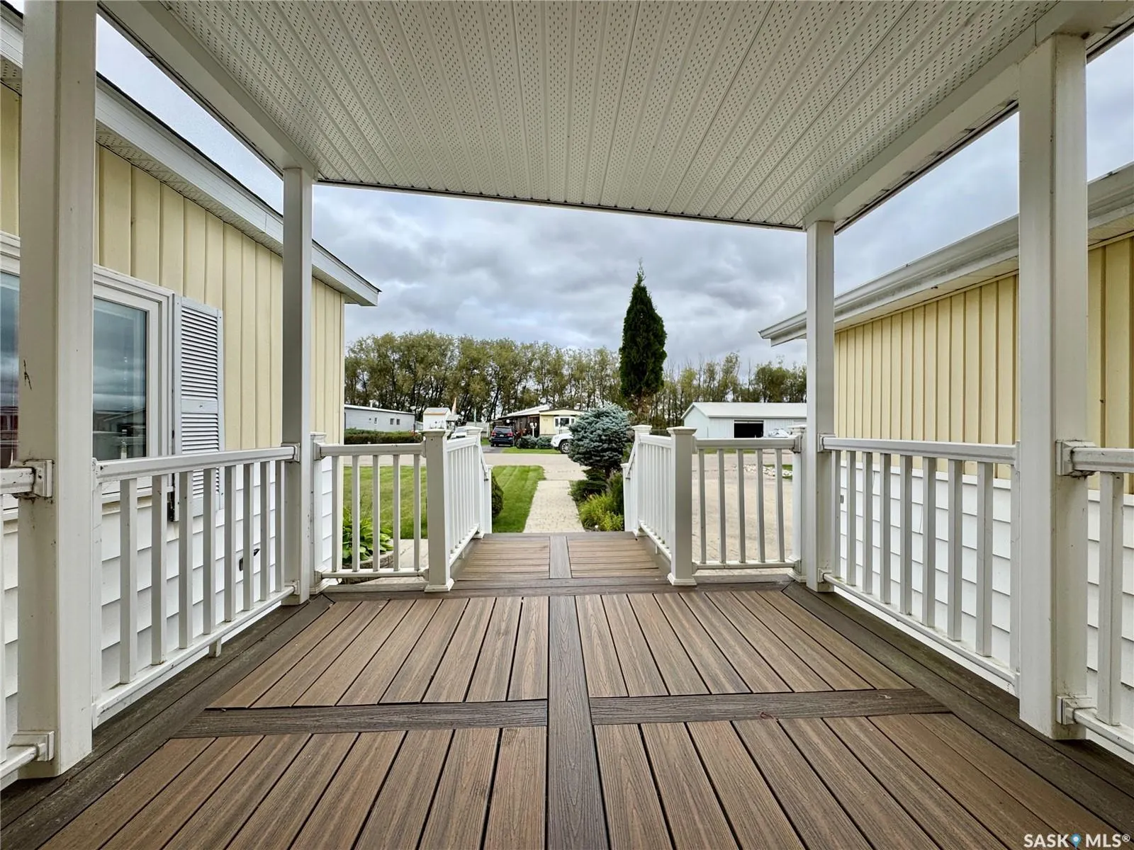 237 Cottonwood CRESCENT
