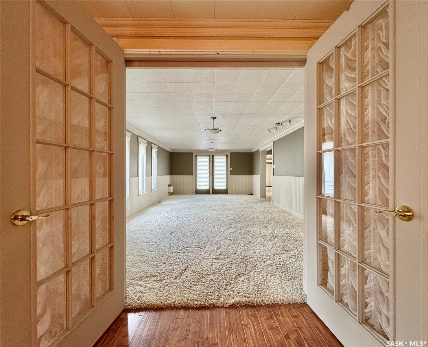 237 Cottonwood CRESCENT