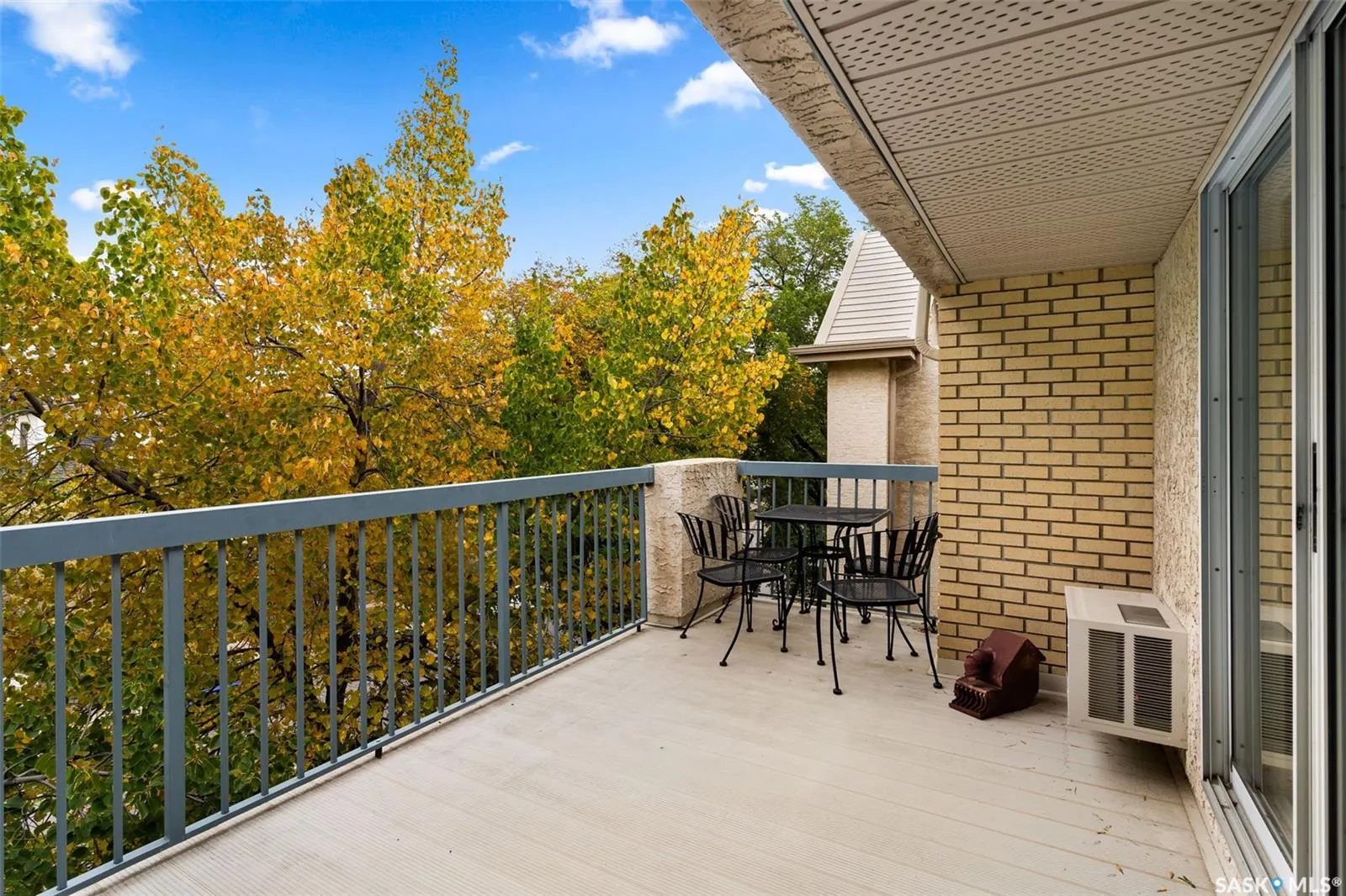 2160 Cornwall STREET, #302