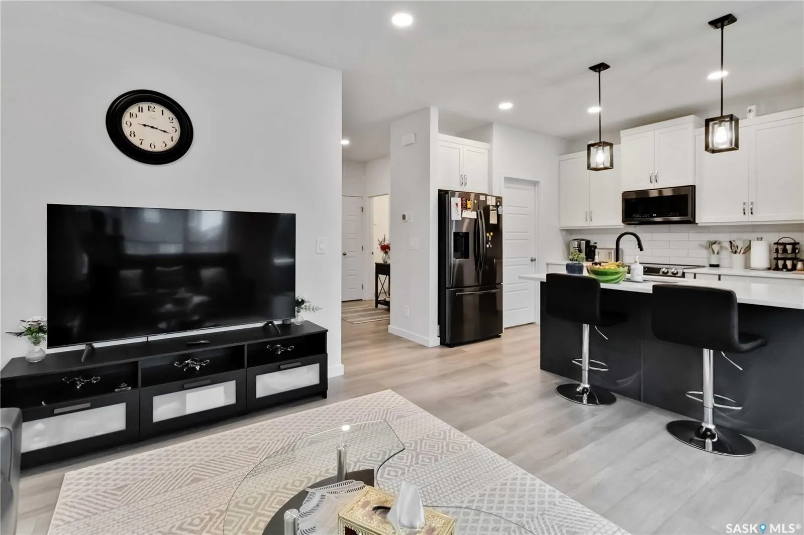 486 McFaull CRESCENT