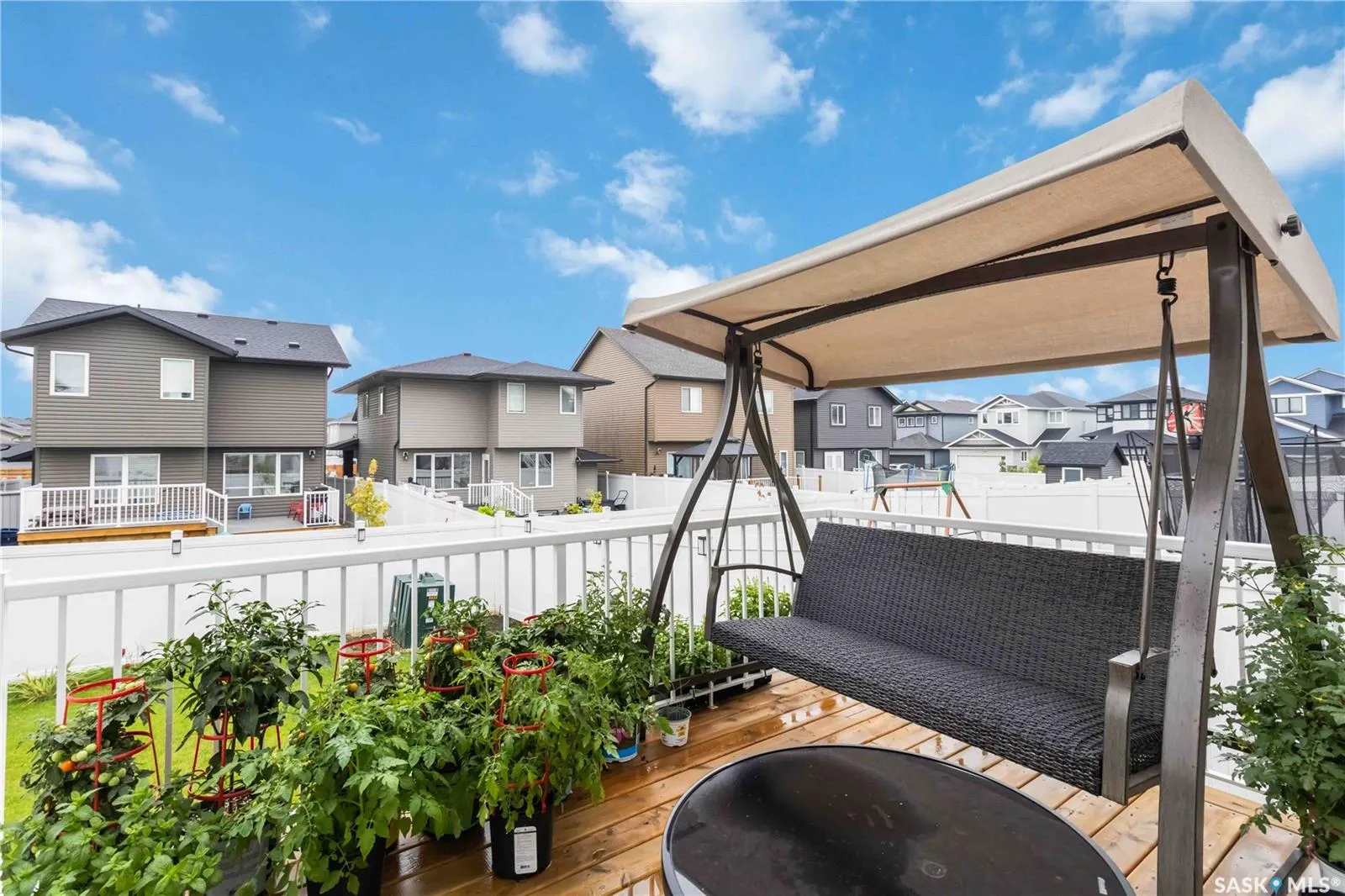 486 McFaull CRESCENT