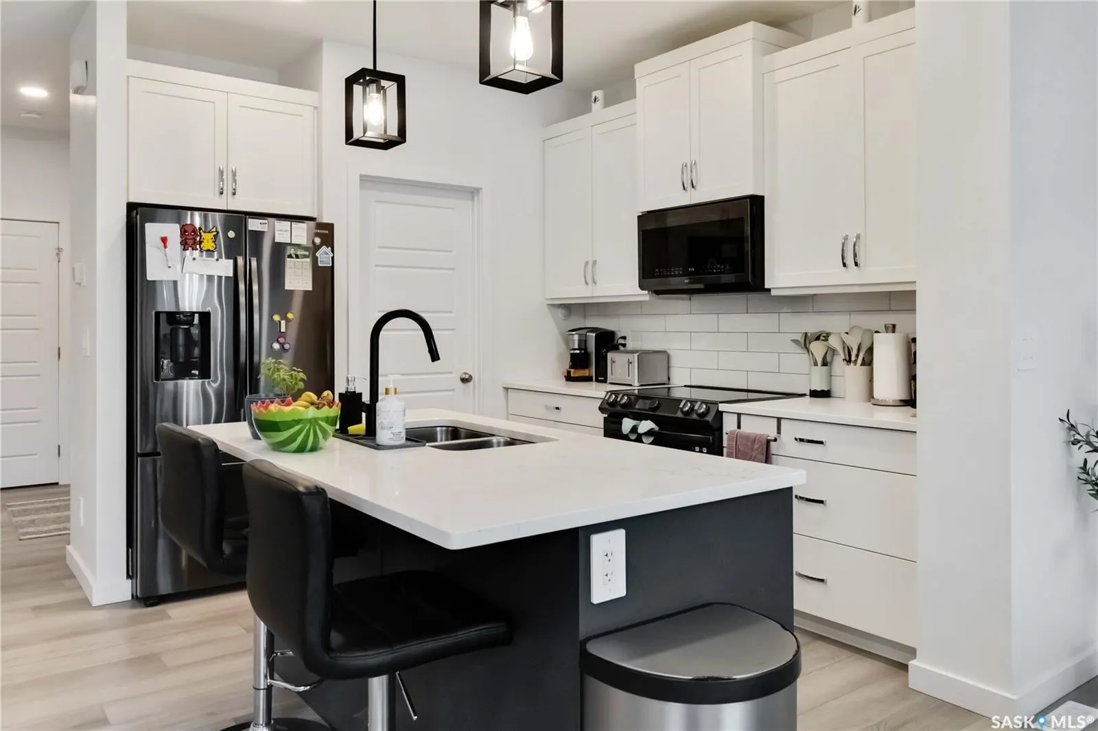 486 McFaull CRESCENT