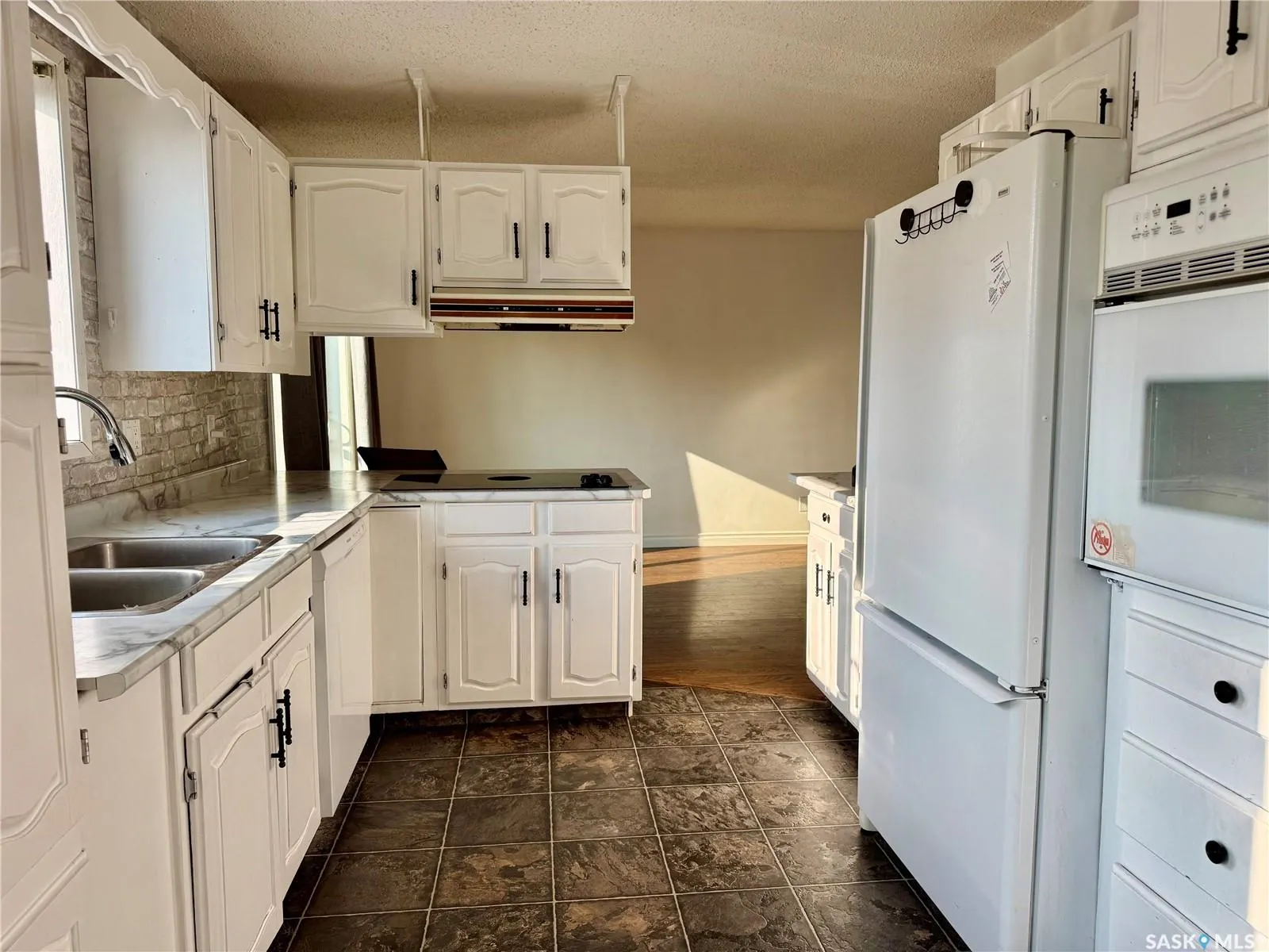 1107 16th STREET
