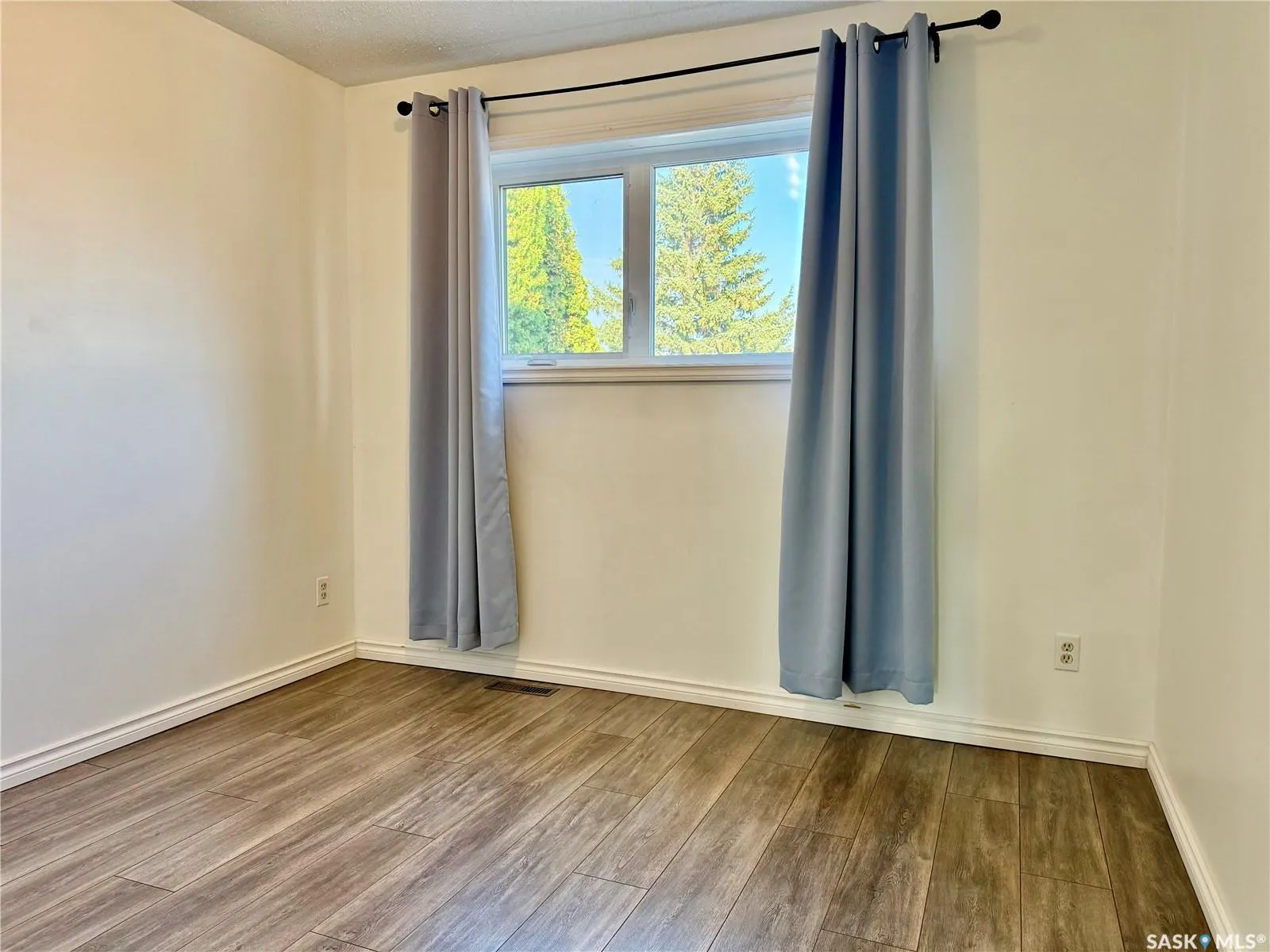1107 16th STREET