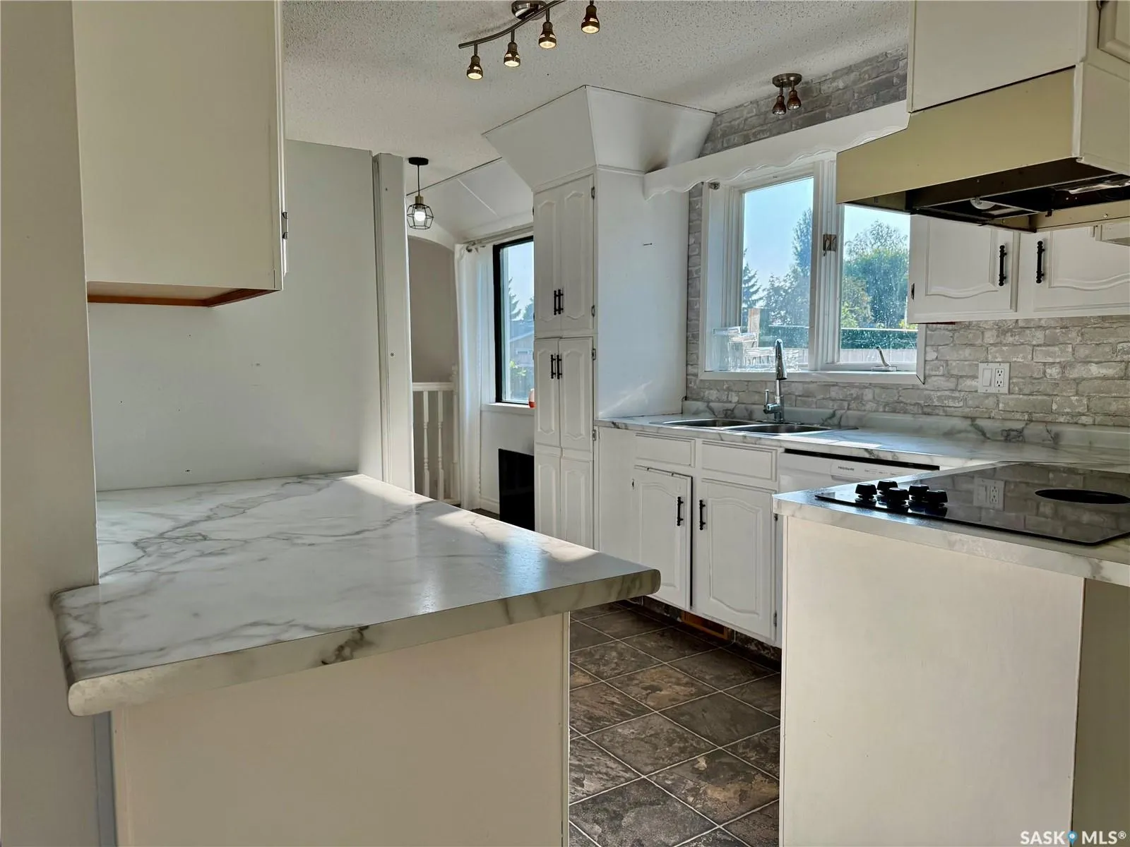 1107 16th STREET