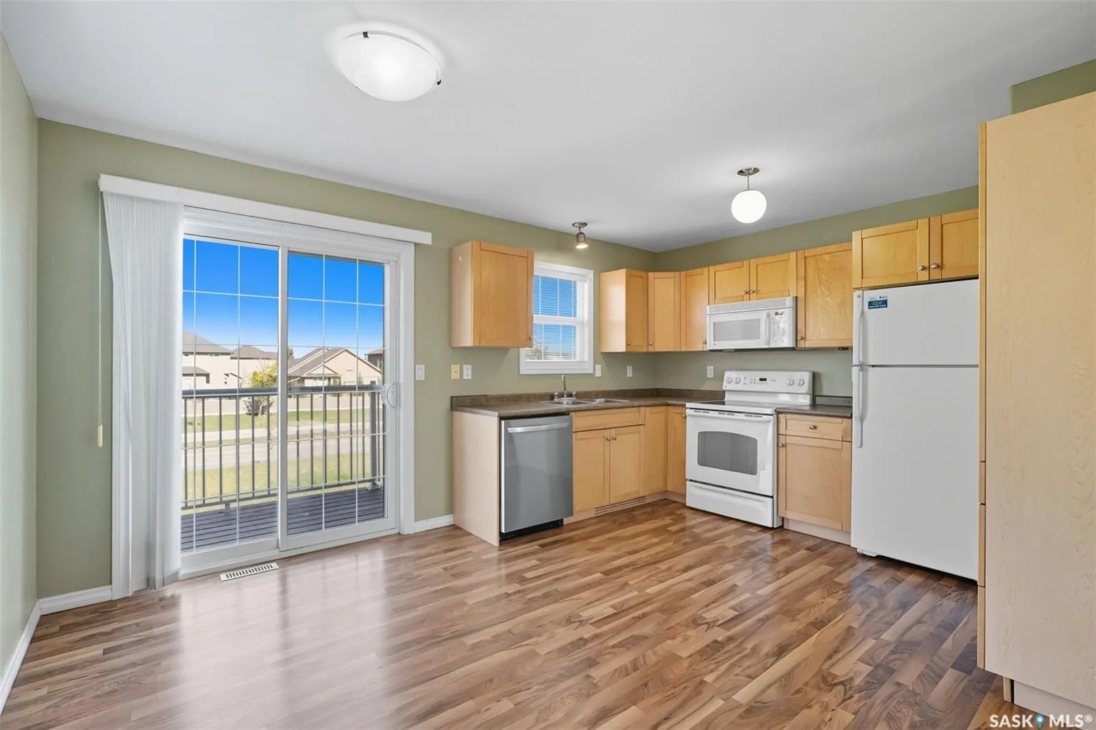118 Pawlychenko LANE, #50