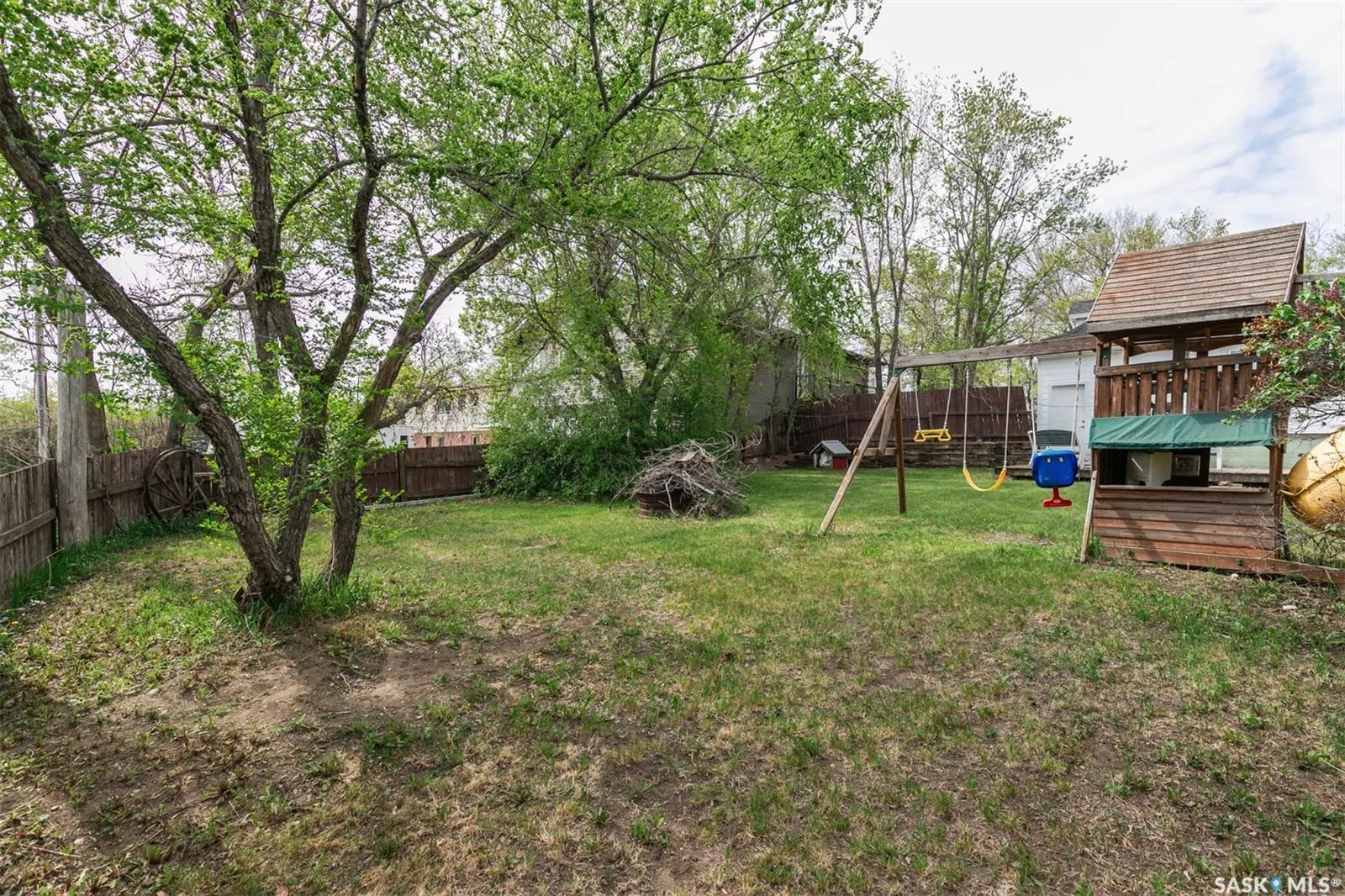 632 Saskatchewan AVENUE
