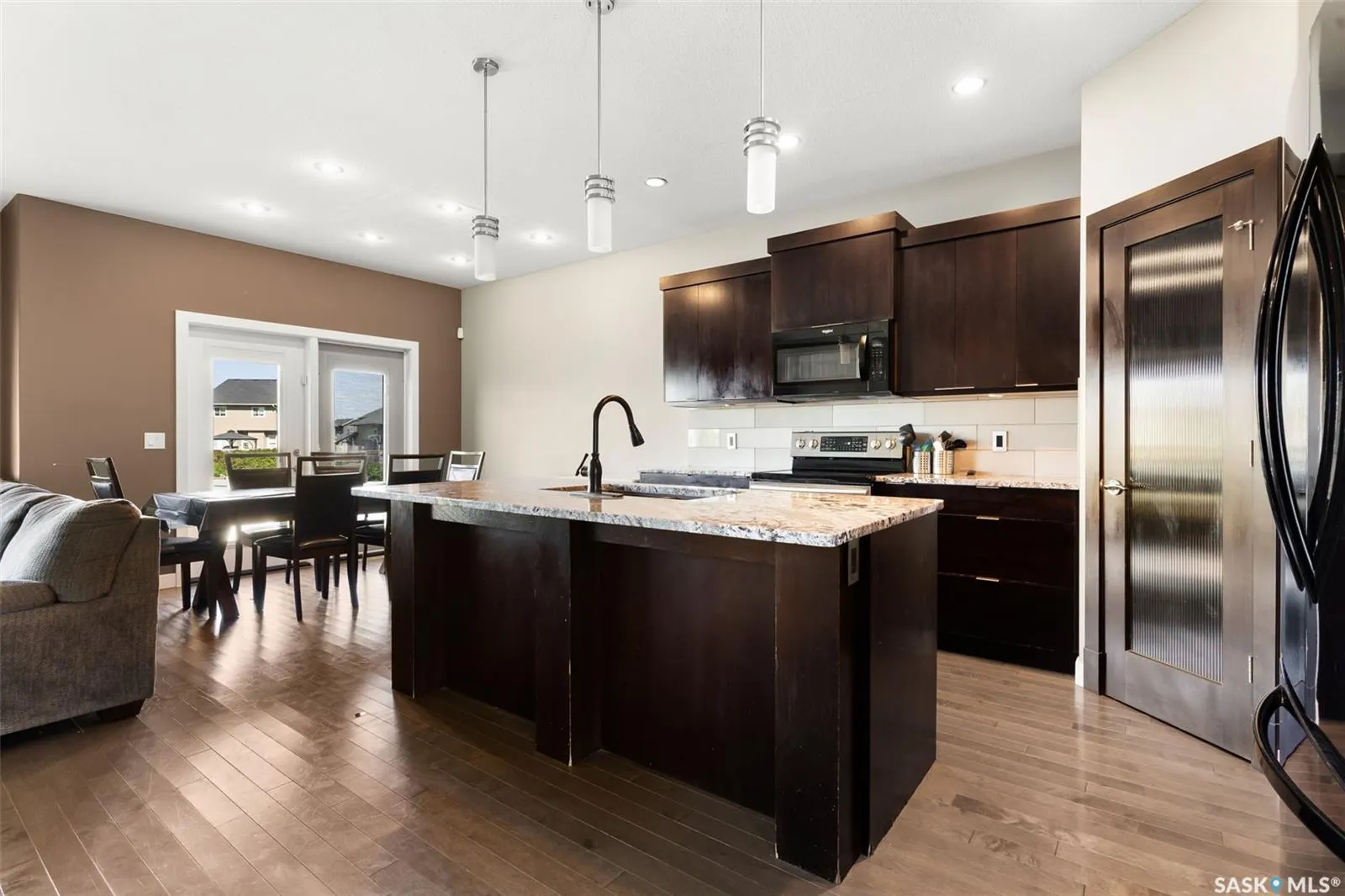 5488 AERIAL CRESCENT
