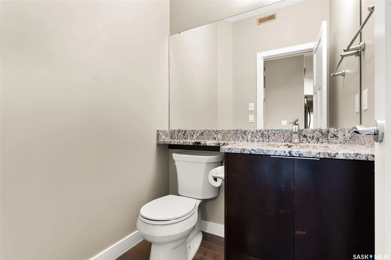 5488 AERIAL CRESCENT