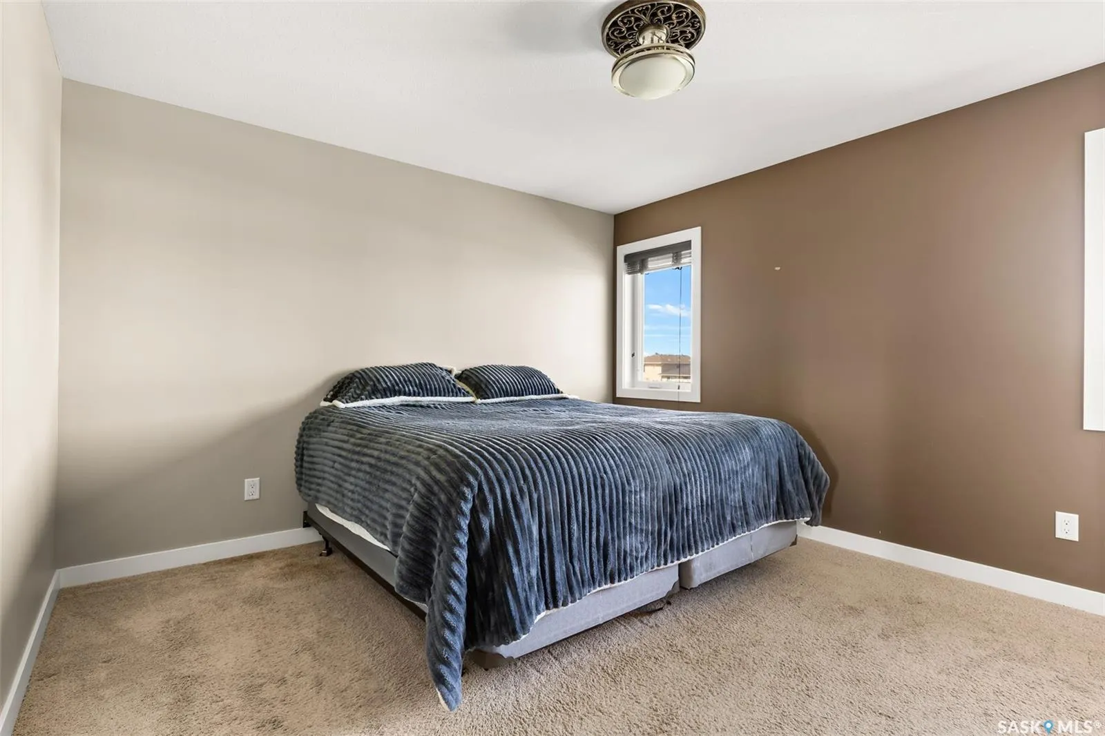 5488 AERIAL CRESCENT