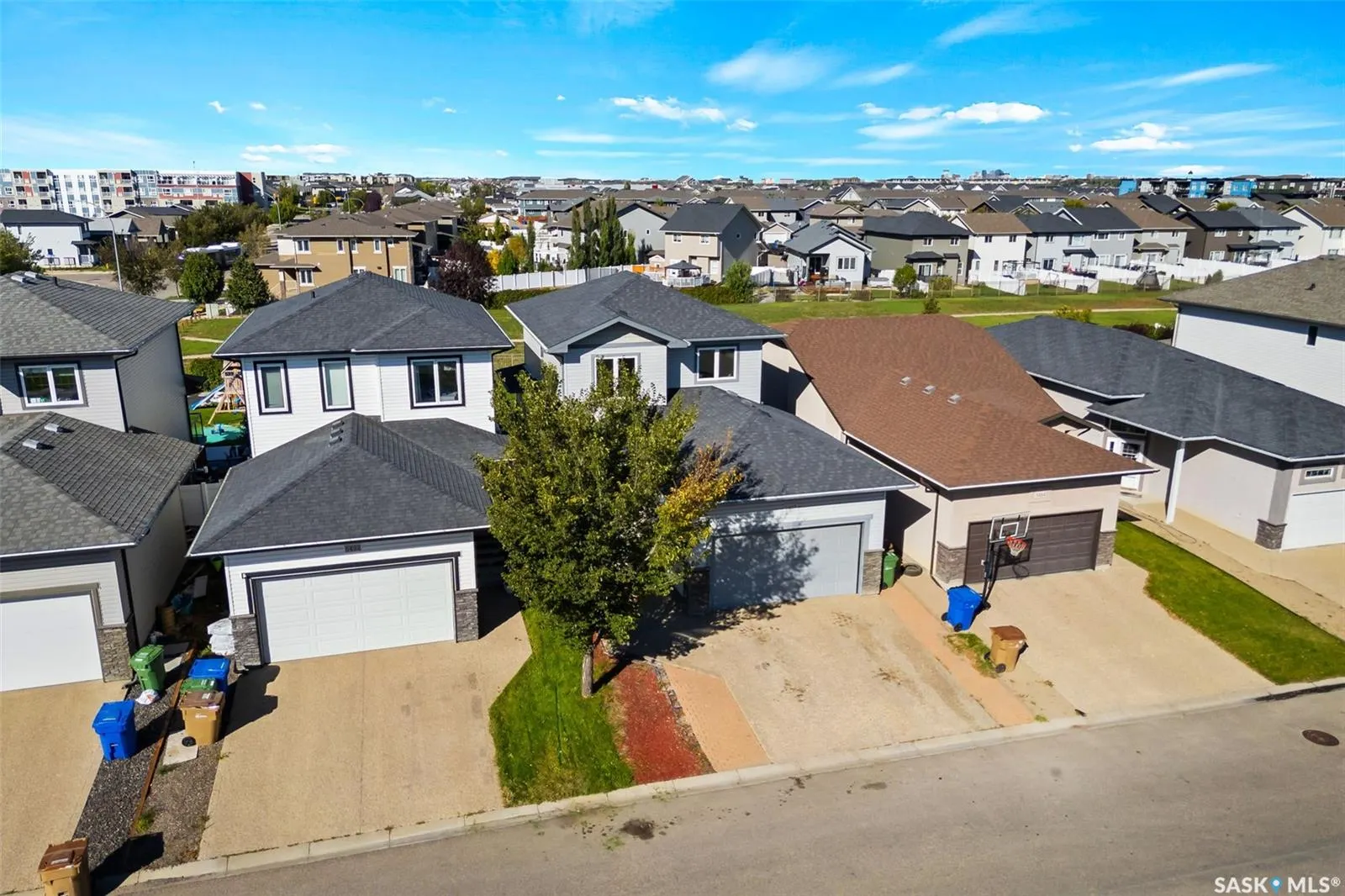 5488 AERIAL CRESCENT