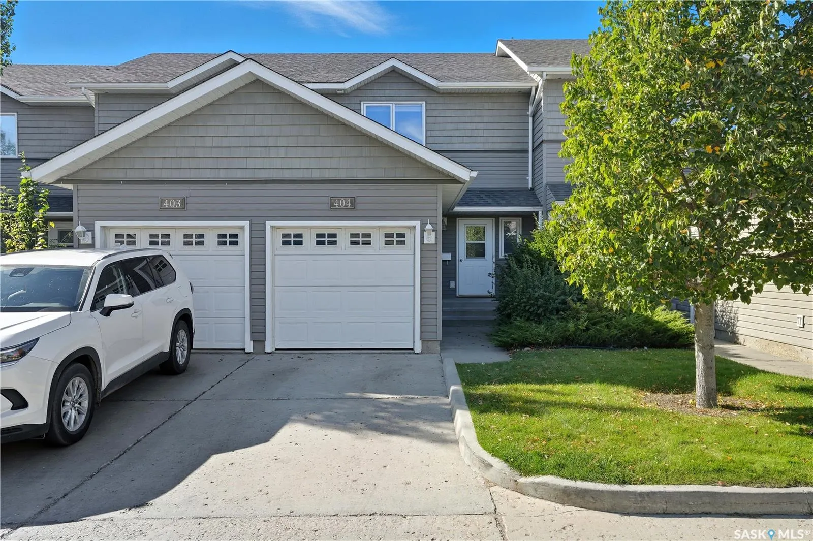 715 Hart ROAD, #404