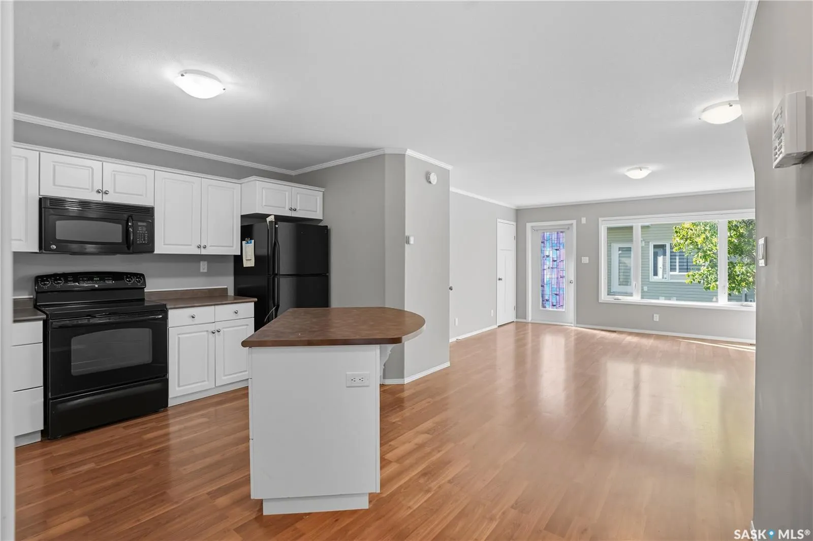 715 Hart ROAD, #404