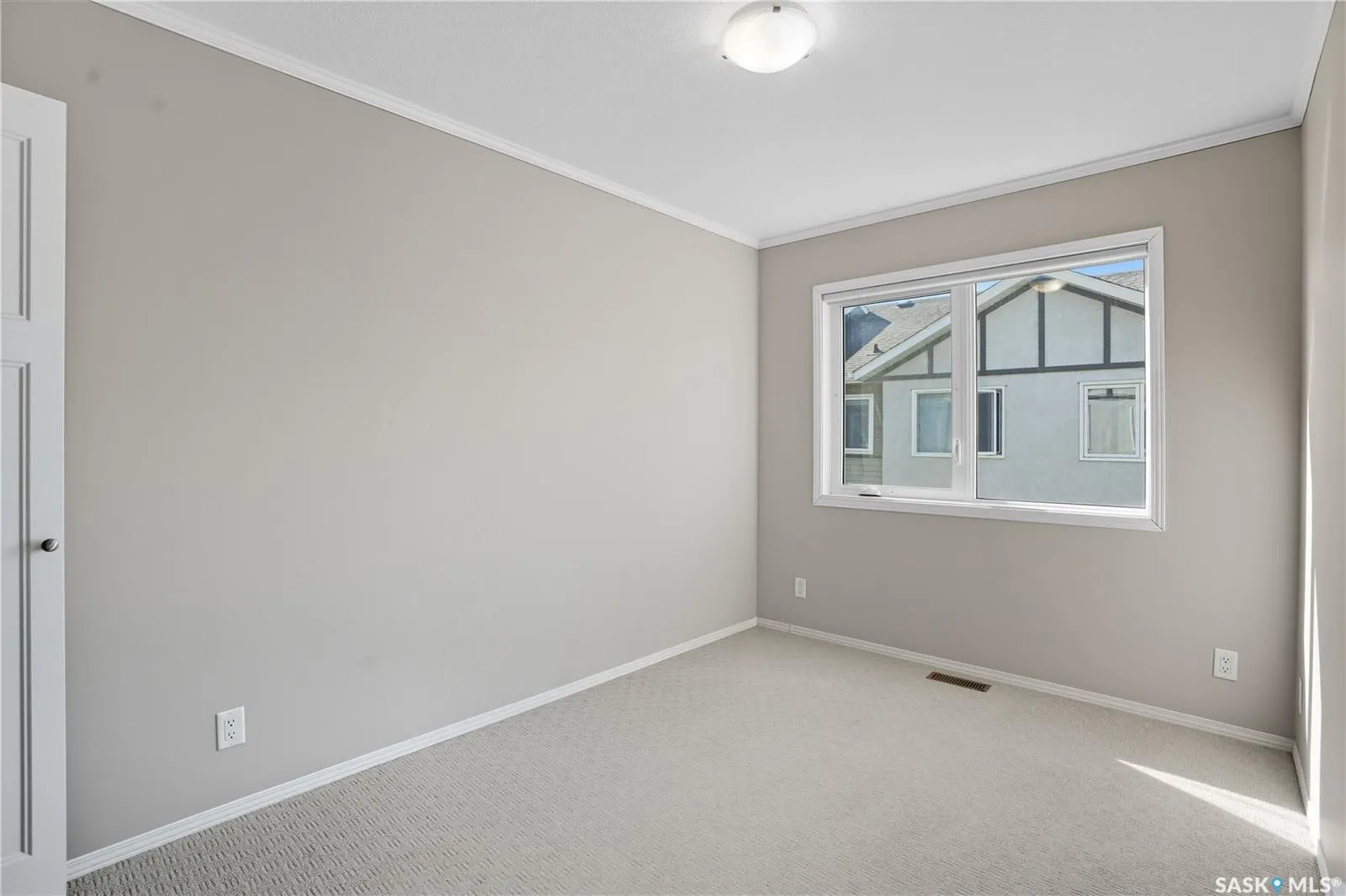 715 Hart ROAD, #404