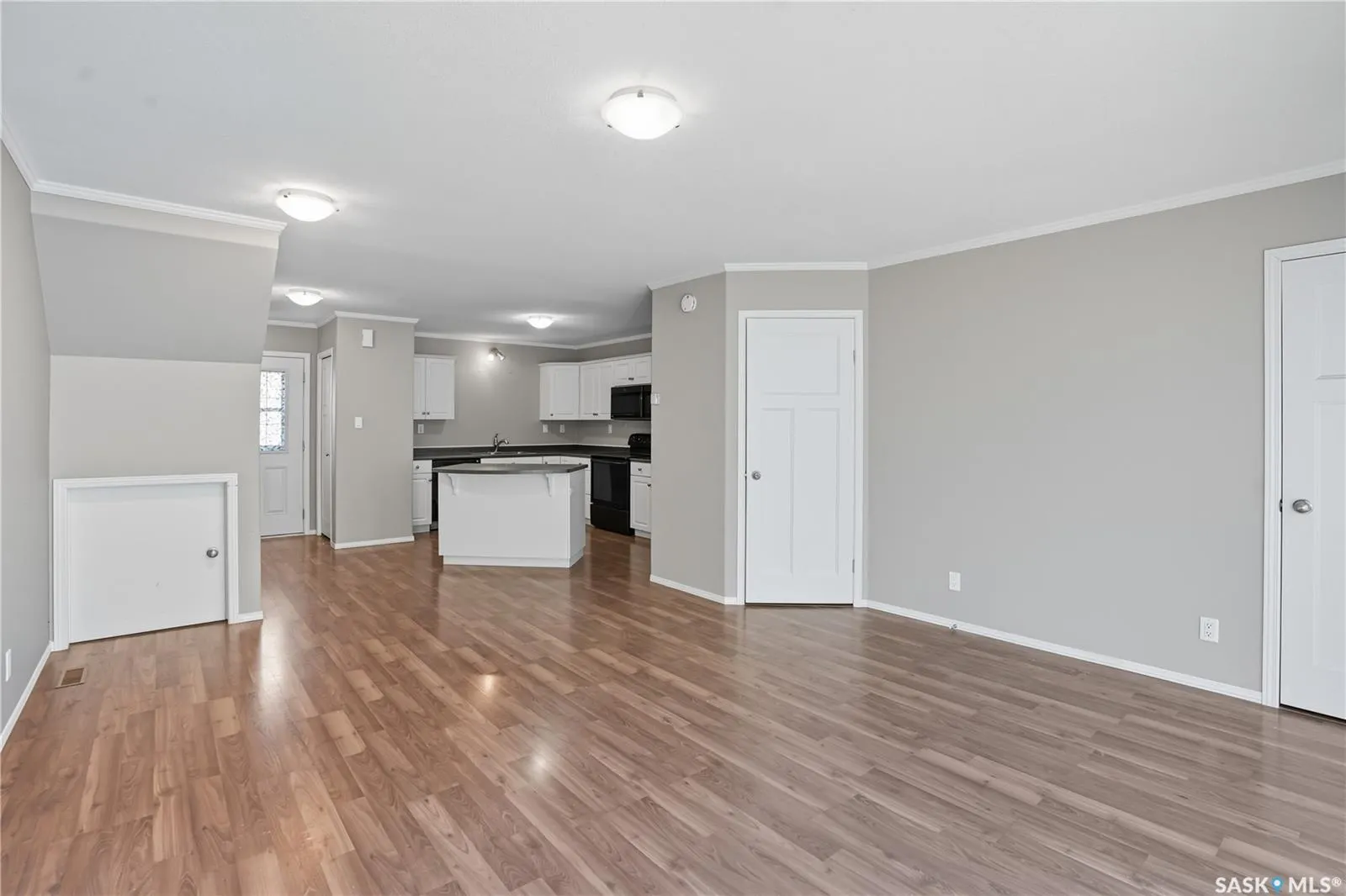 715 Hart ROAD, #404