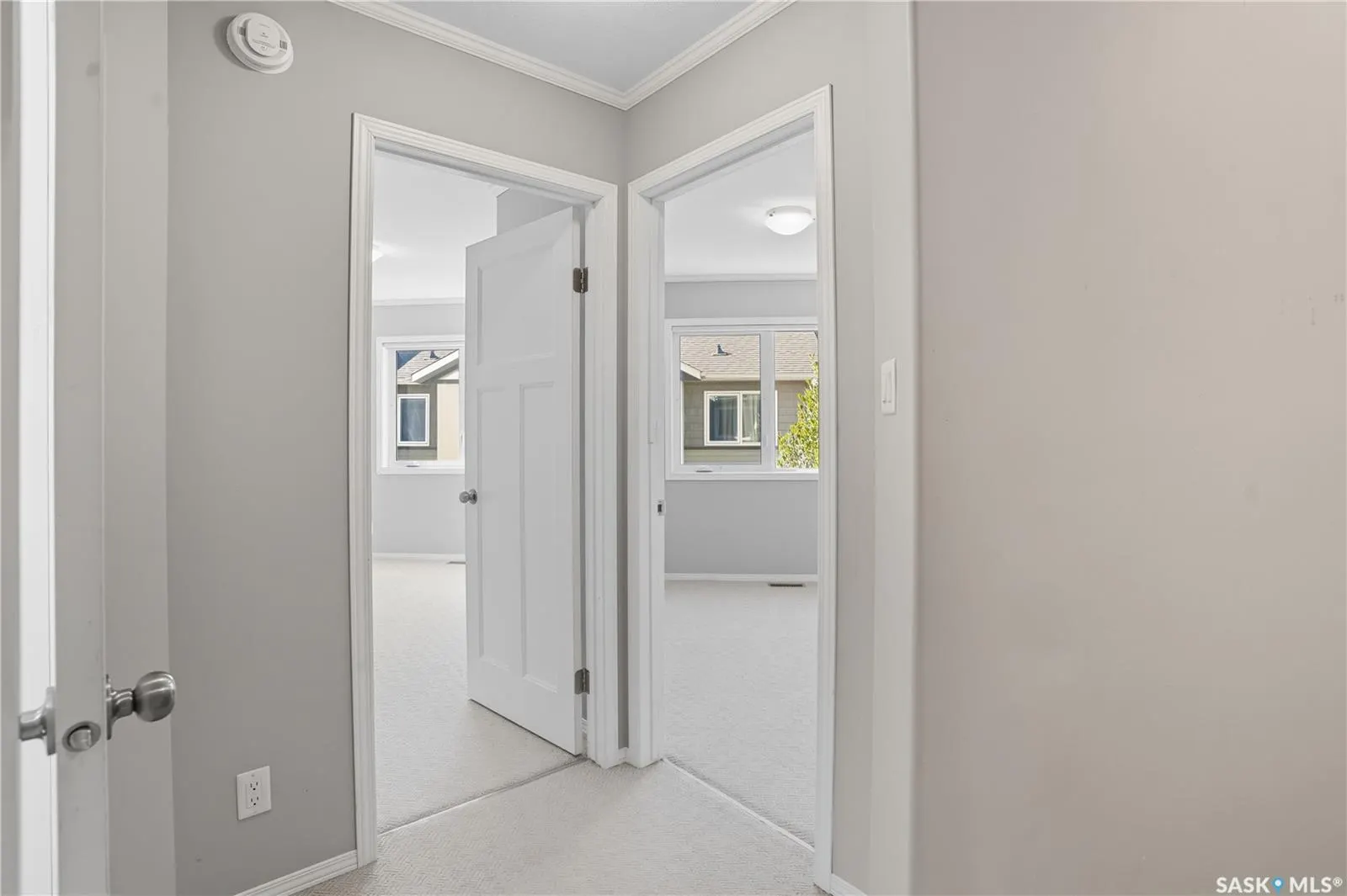715 Hart ROAD, #404