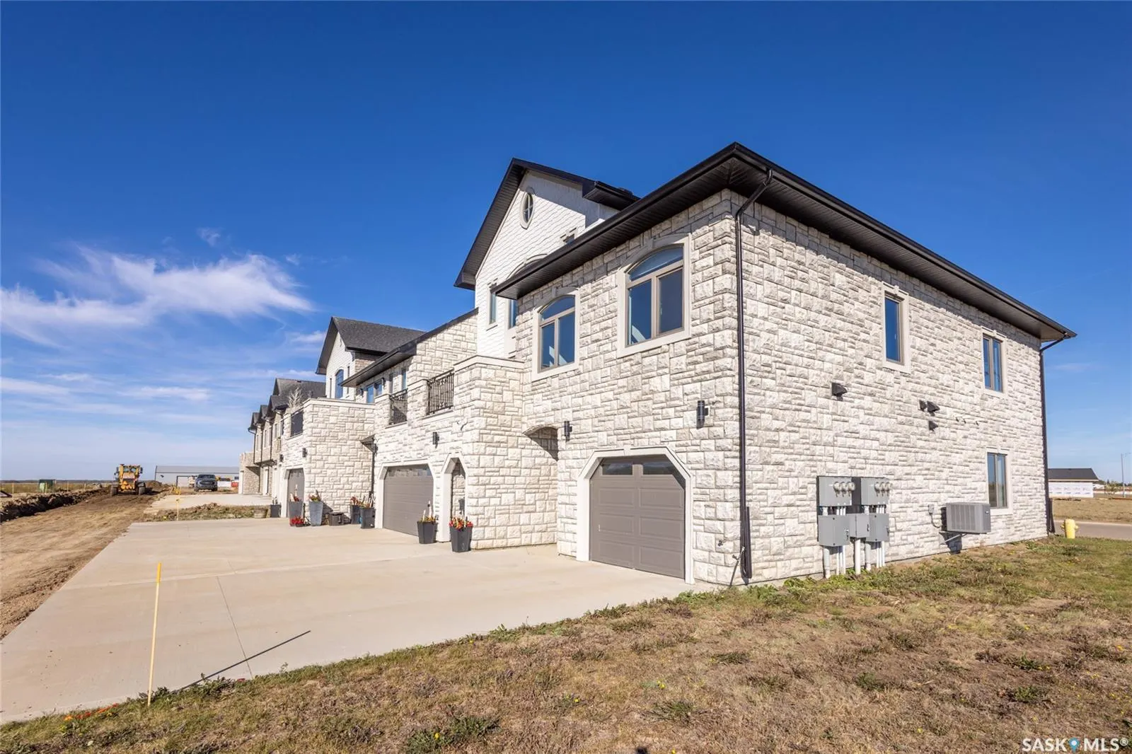 298 Prairie Dawn DRIVE, #3