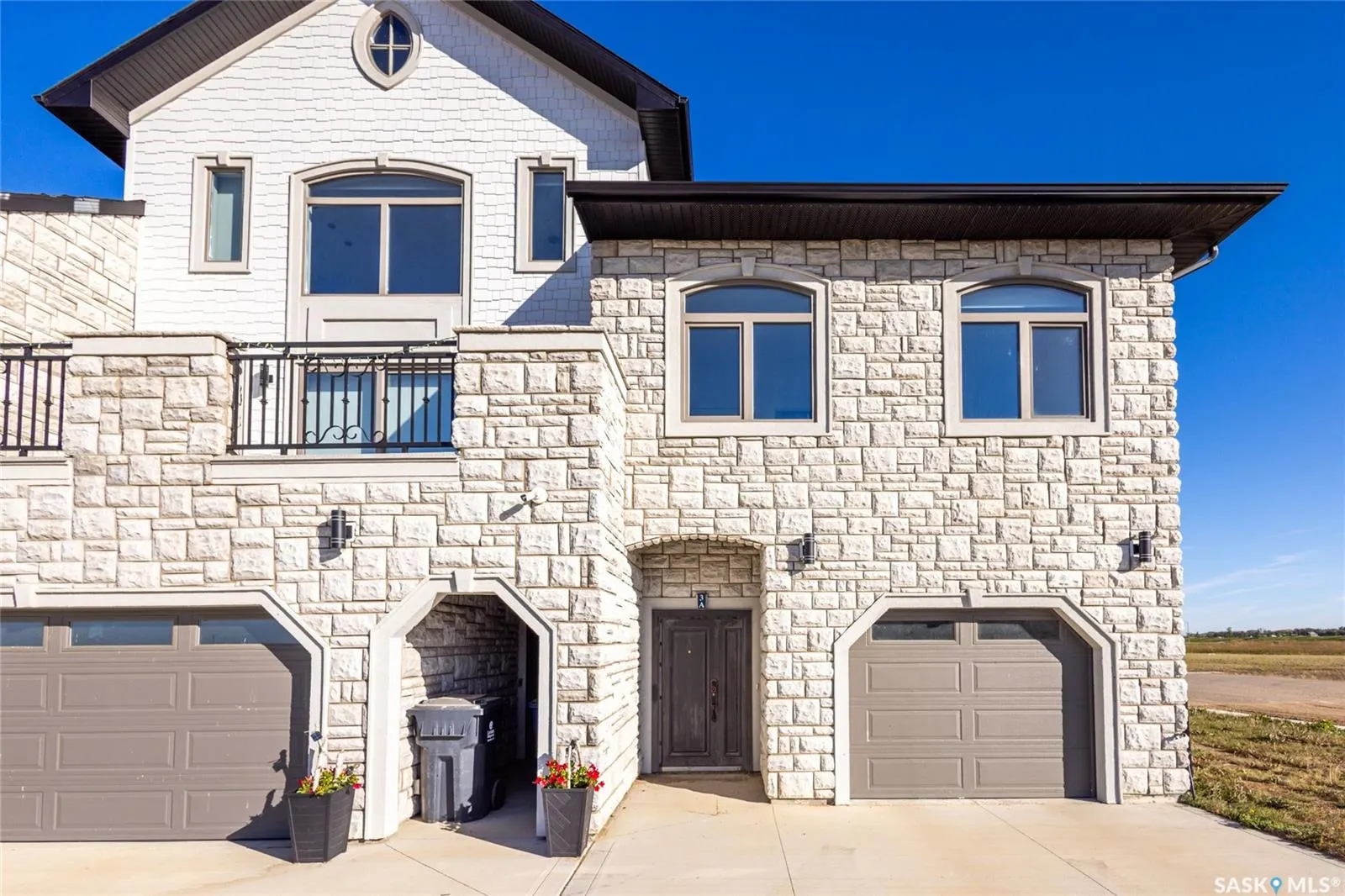 298 Prairie Dawn DRIVE, #3