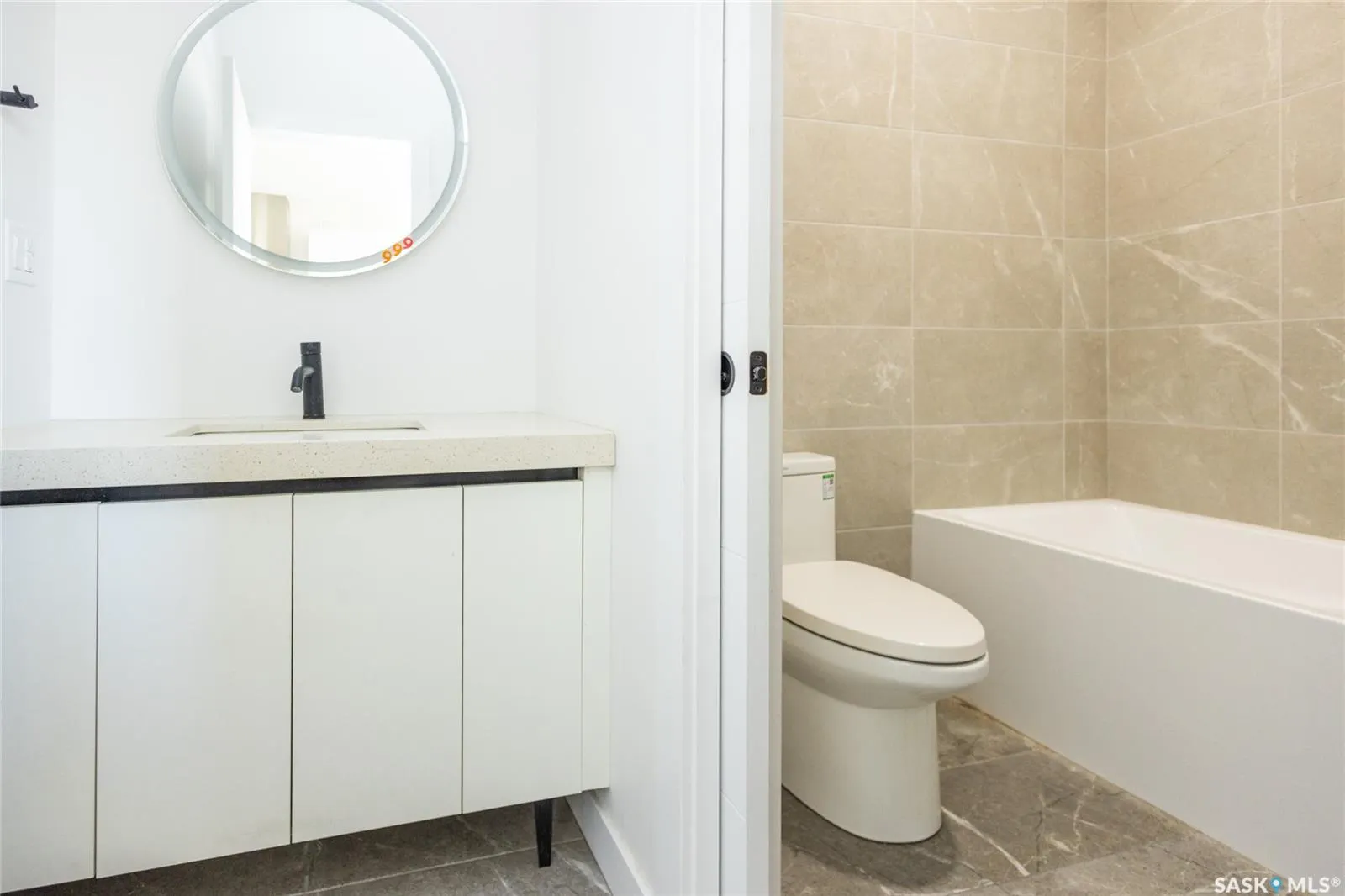298 Prairie Dawn DRIVE, #3