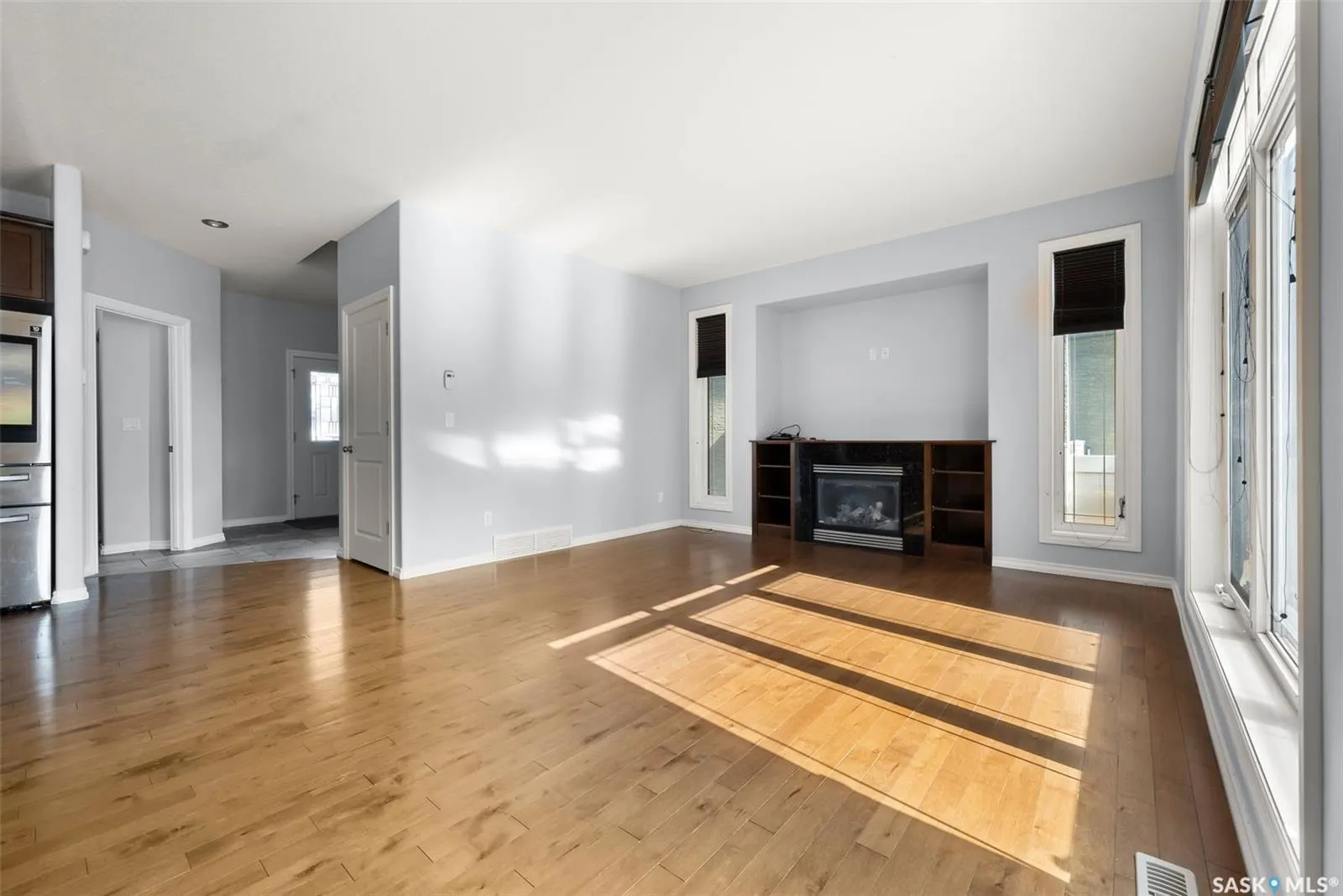 6925 Maple Ridge DRIVE
