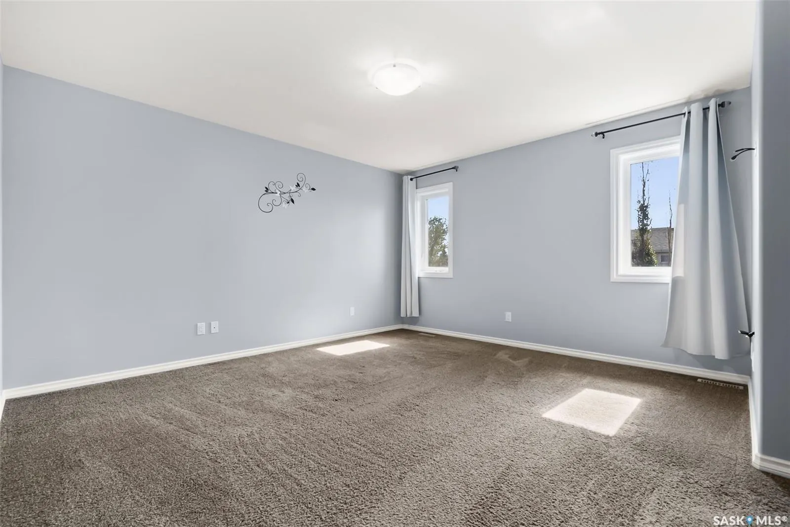 6925 Maple Ridge DRIVE