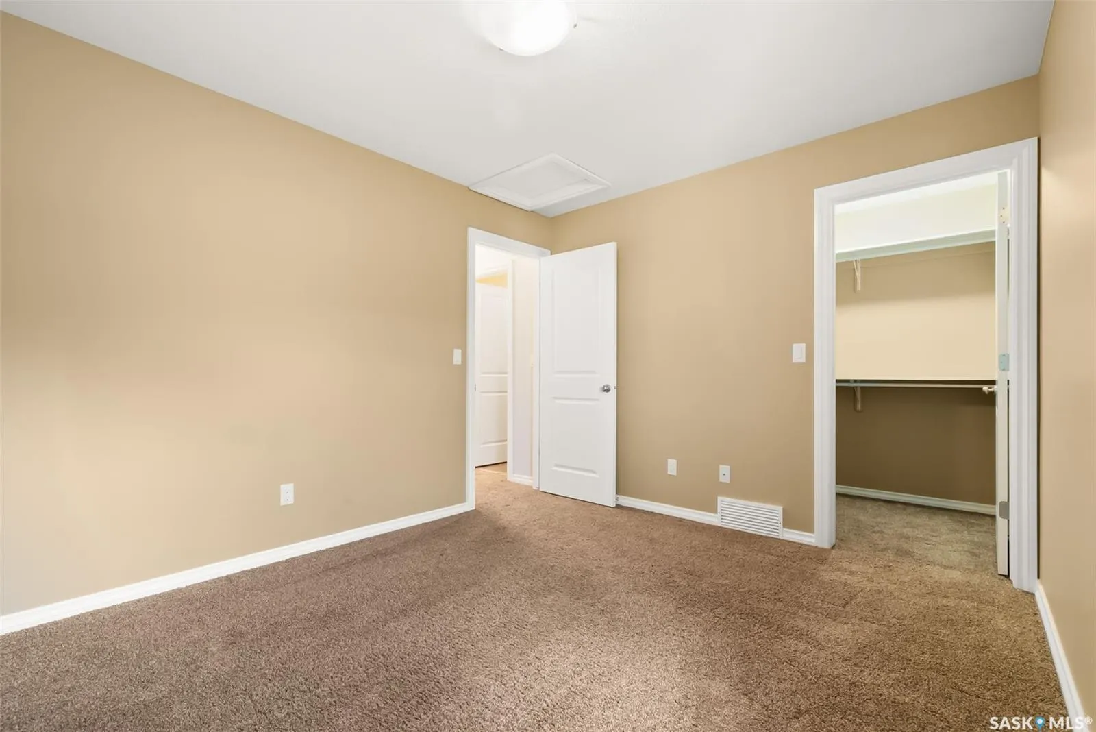 6925 Maple Ridge DRIVE