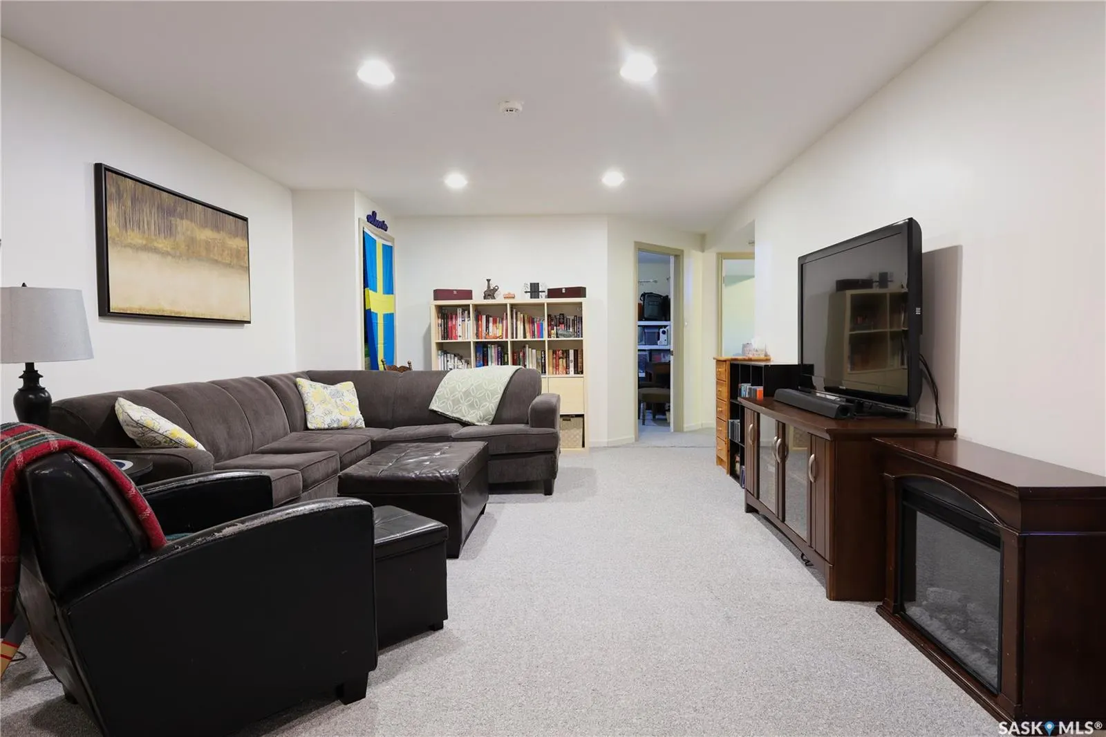 101 3rd STREET W