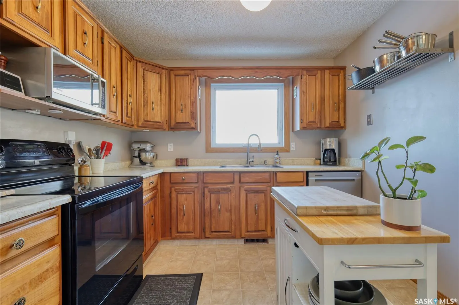 101 3rd STREET W