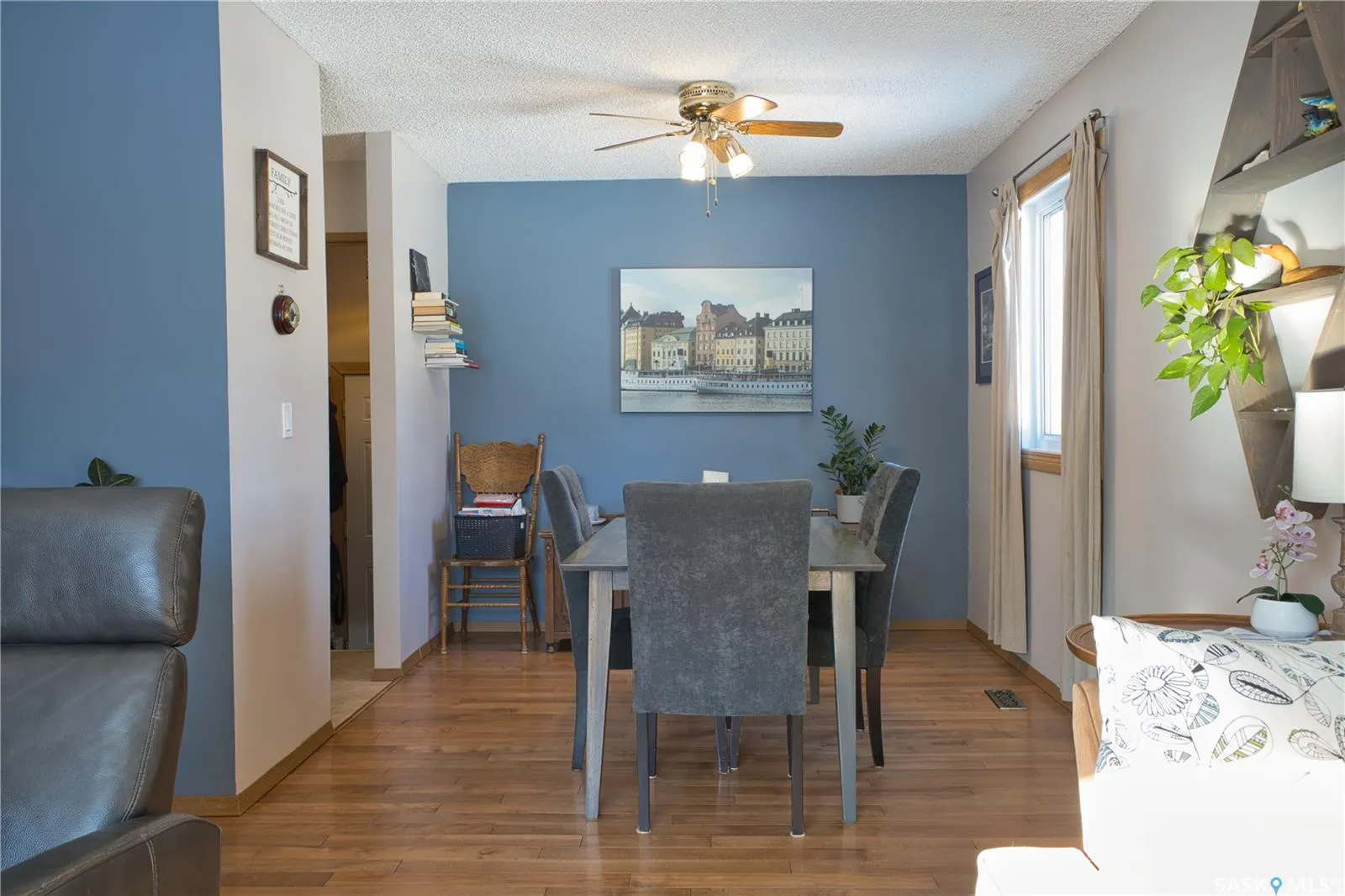101 3rd STREET W