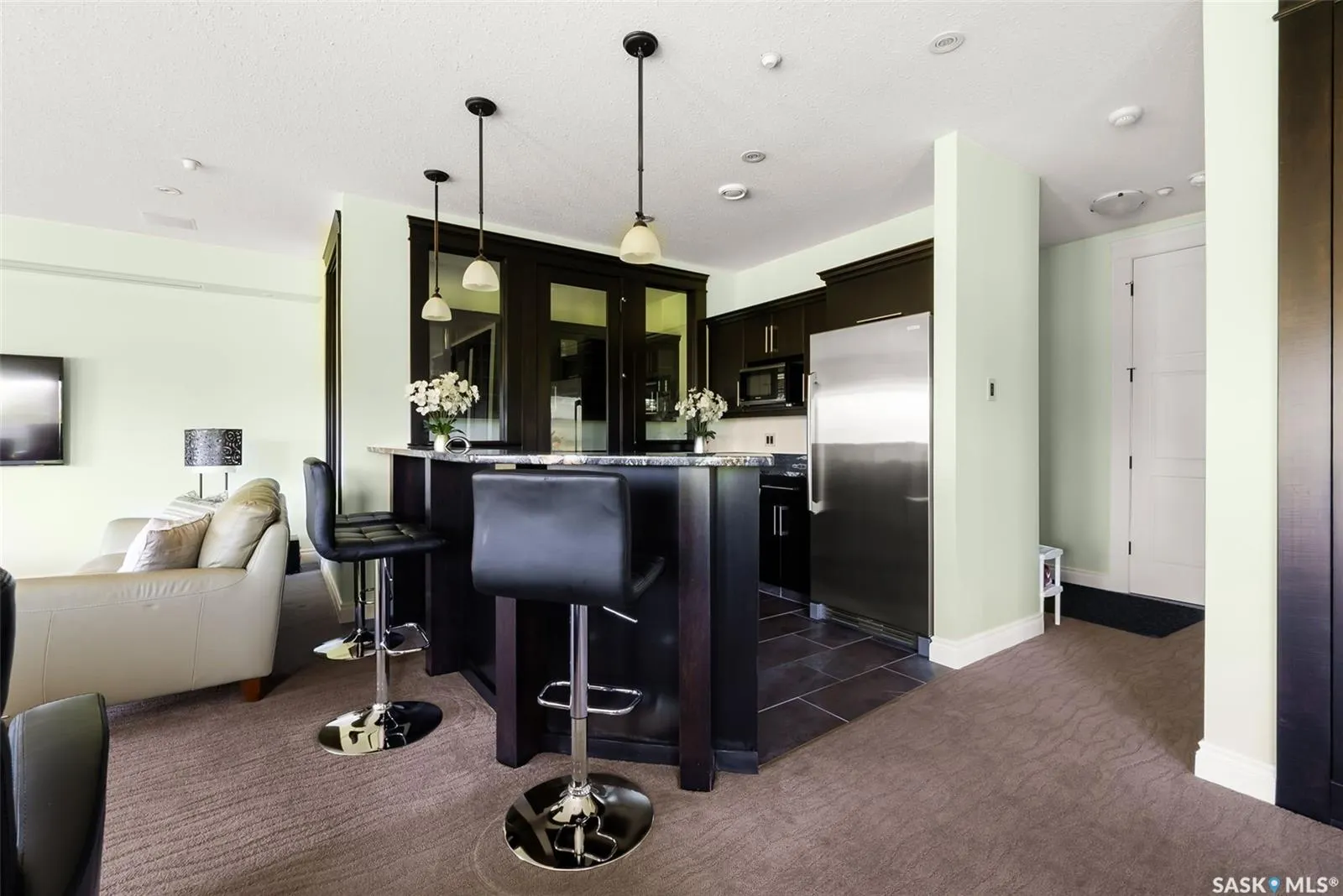 123 Slater CRESCENT