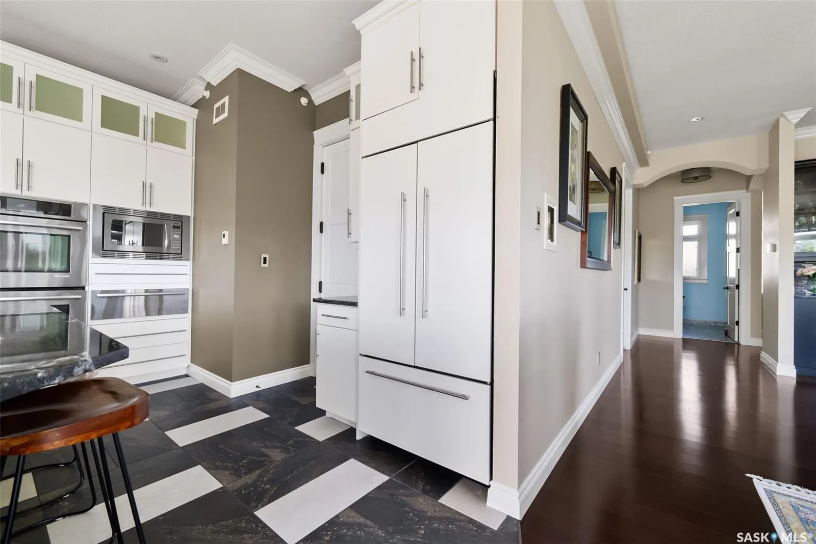 123 Slater CRESCENT