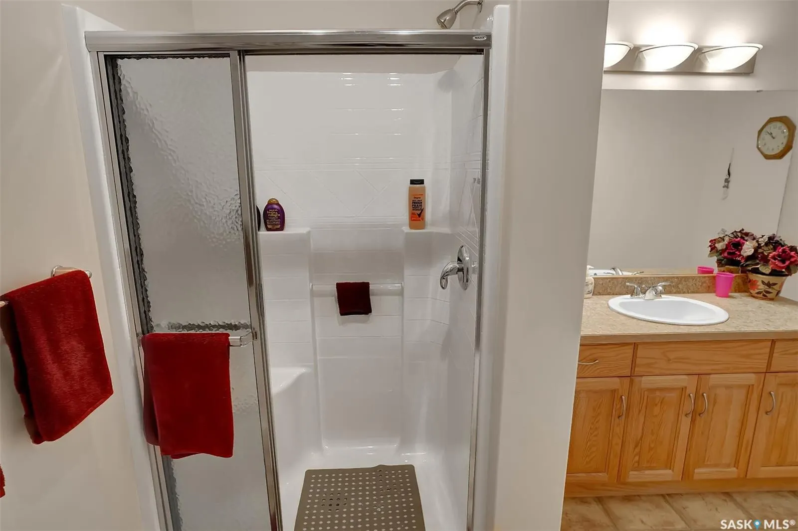 3946 Robinson STREET, #403