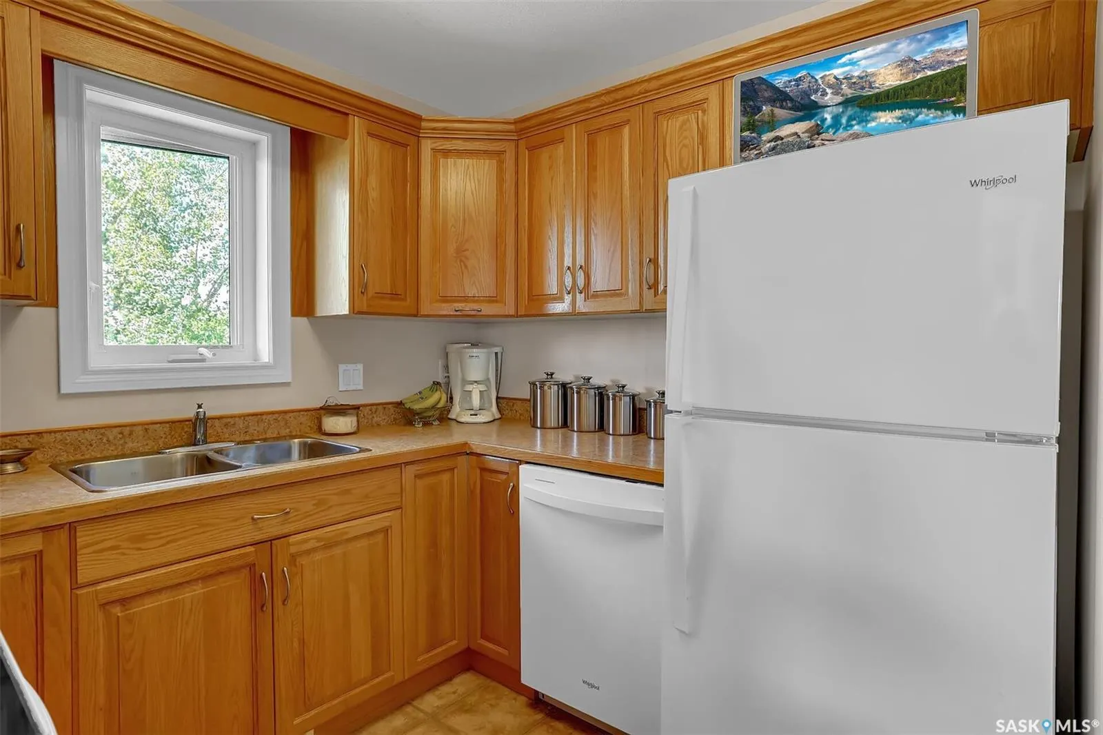 3946 Robinson STREET, #403