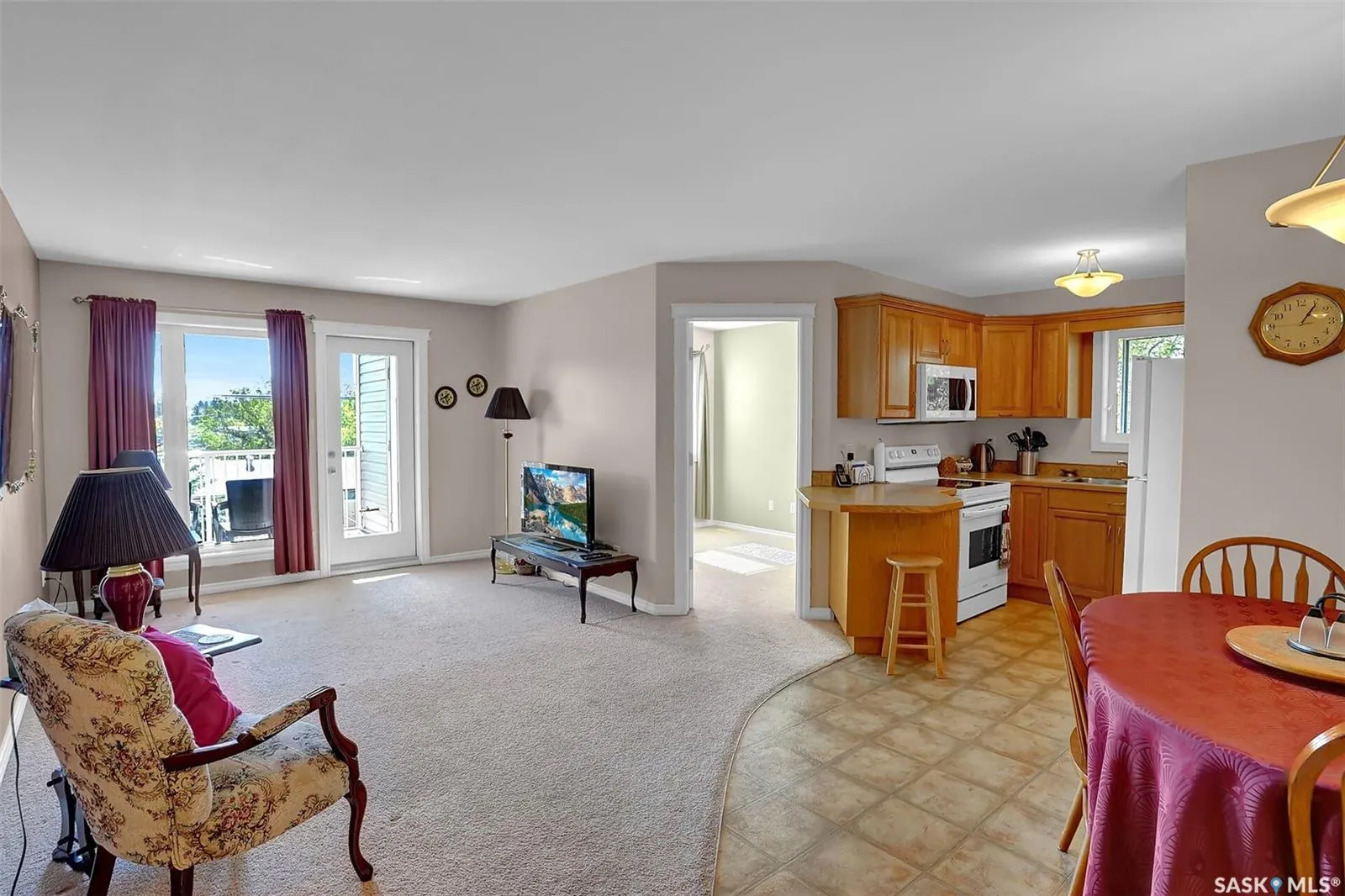 3946 Robinson STREET, #403