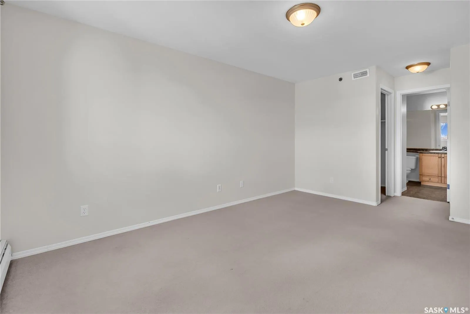 235 Herold TERRACE, #414