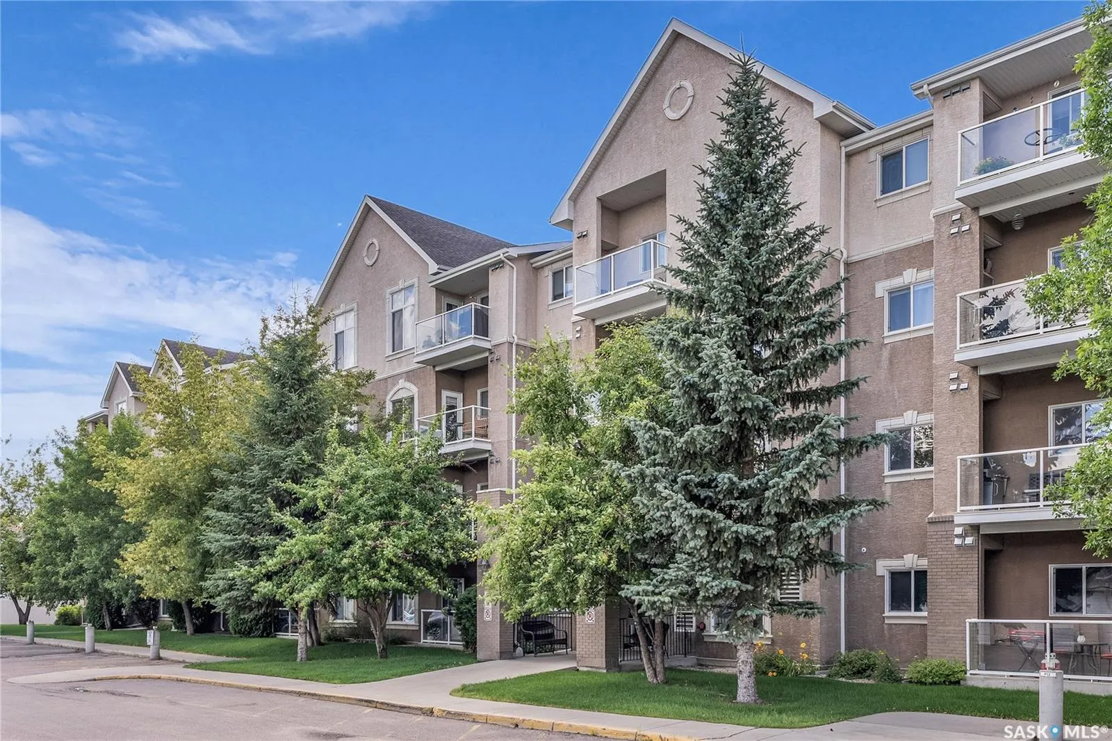 235 Herold TERRACE, #414