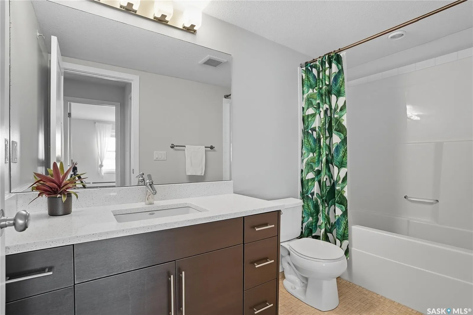 230 Slimmon ROAD, #404
