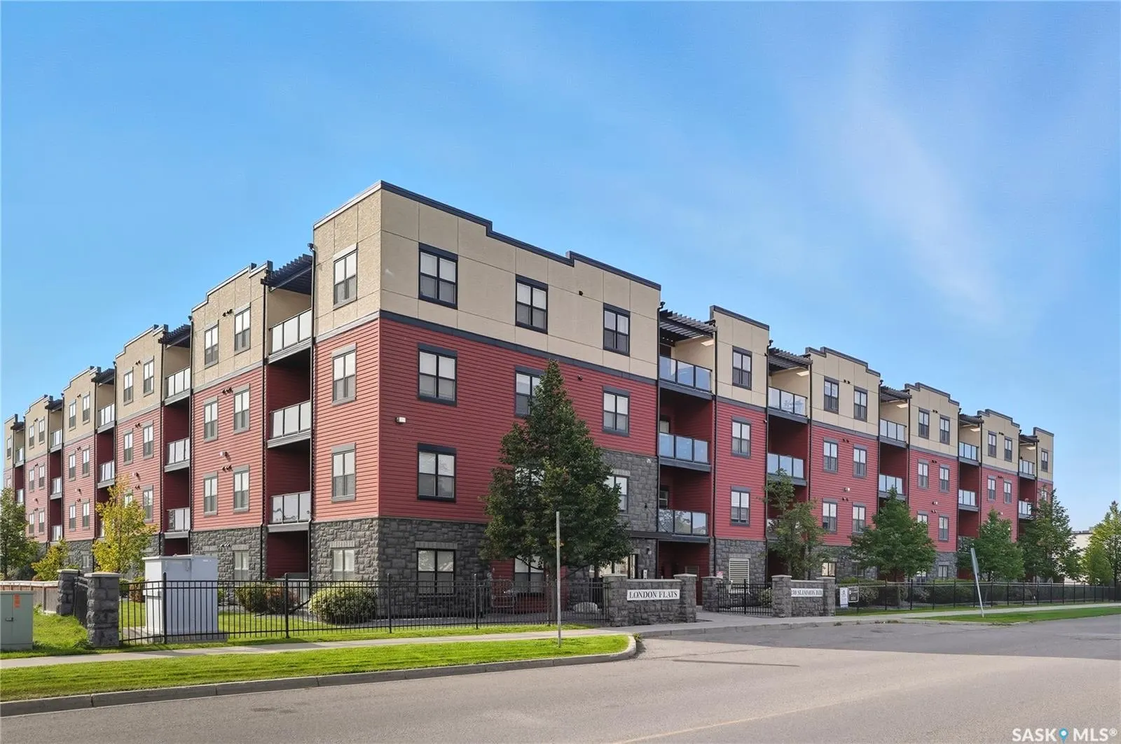 230 Slimmon ROAD, #404
