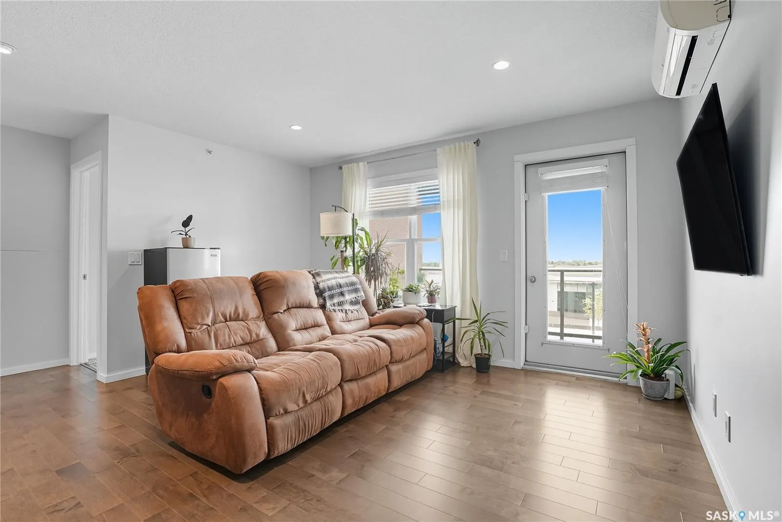 230 Slimmon ROAD, #404