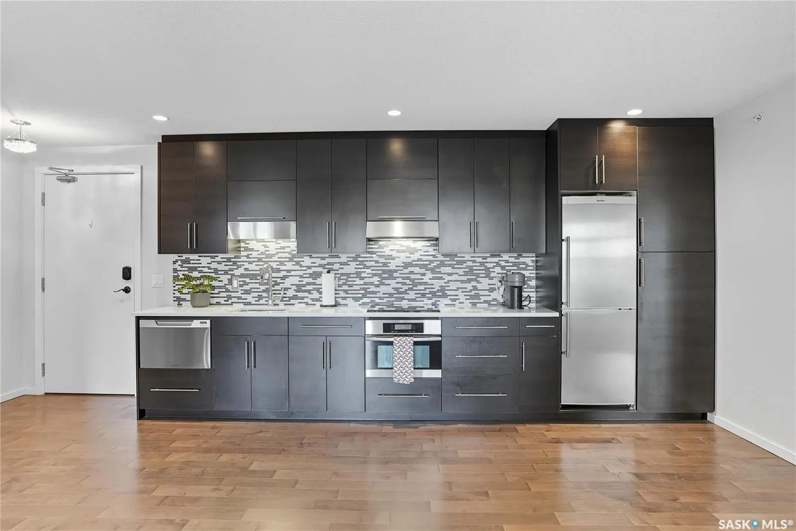 230 Slimmon ROAD, #404