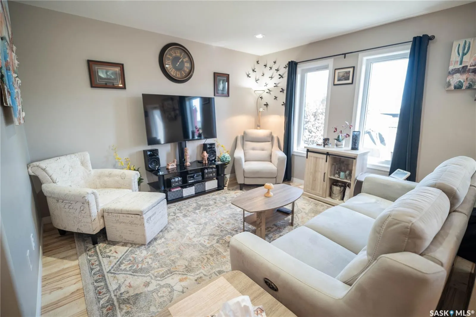 547 East Hampton BOULEVARD, #20