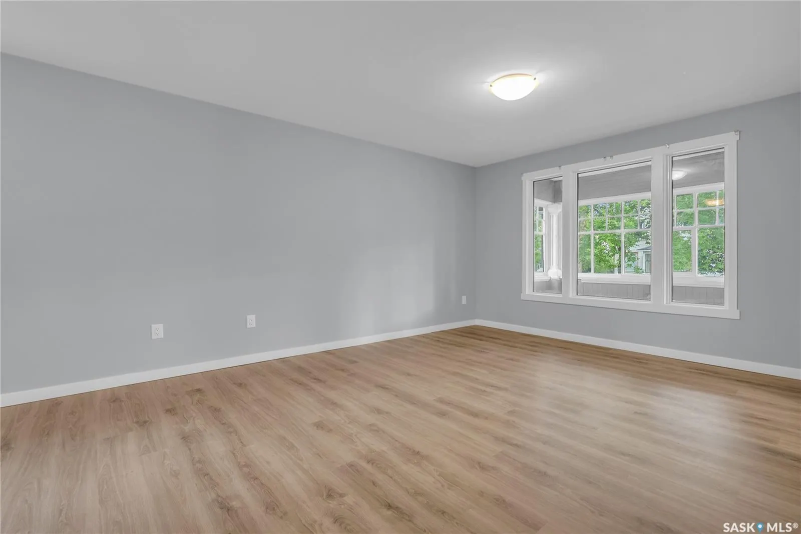 112 27th STREET