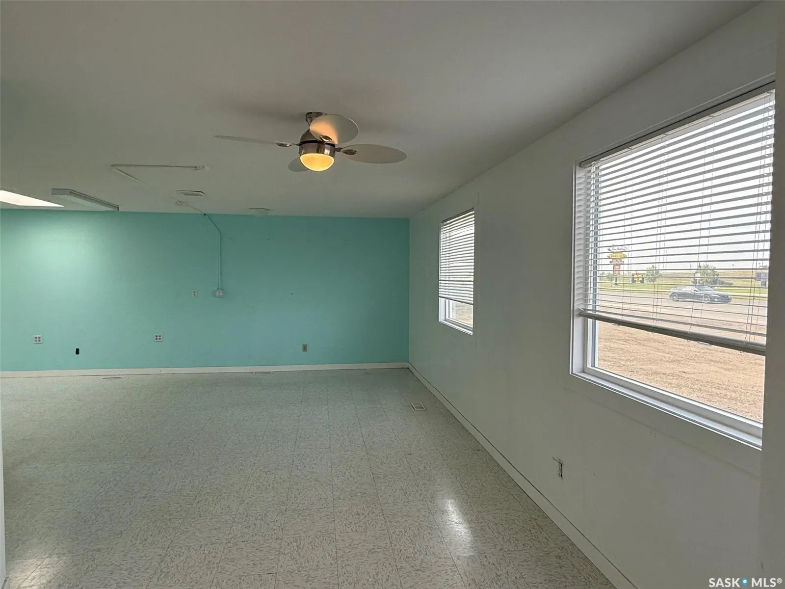 21 Centennial DRIVE