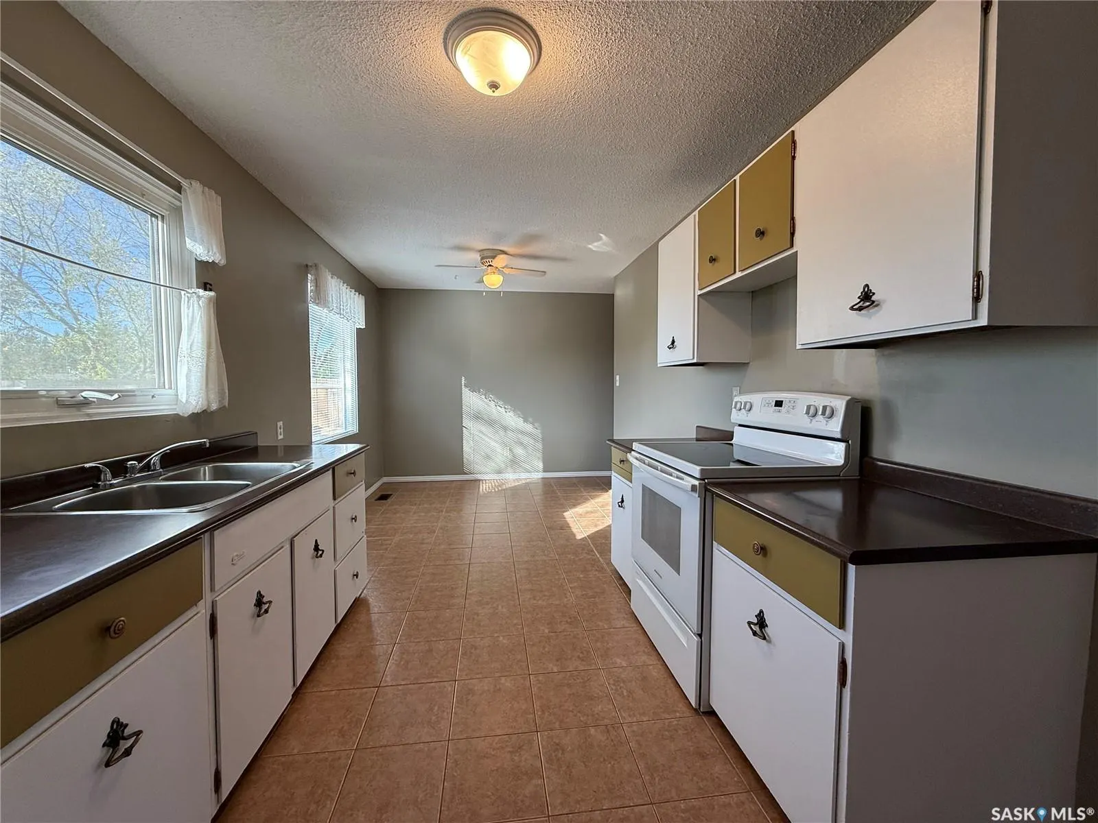 7A Maple PLACE