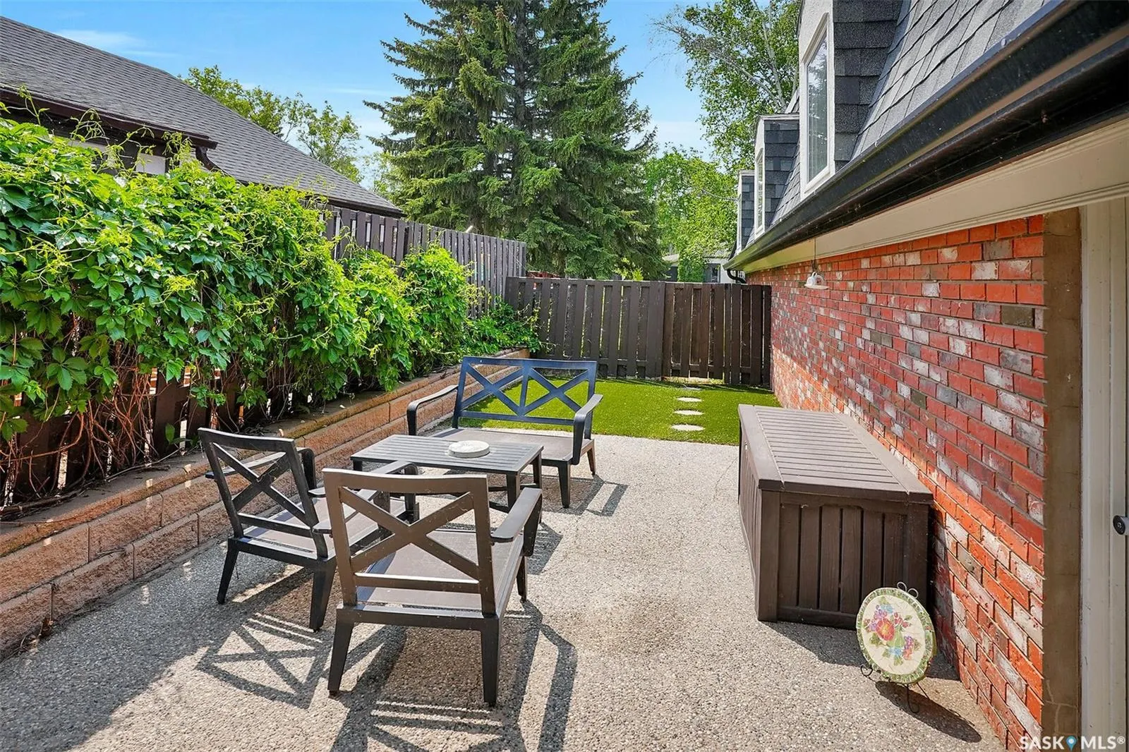 1102 Gryphons WALK