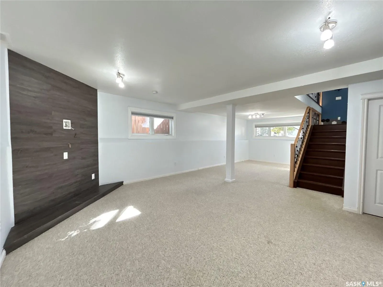 210 Schaefer STREET