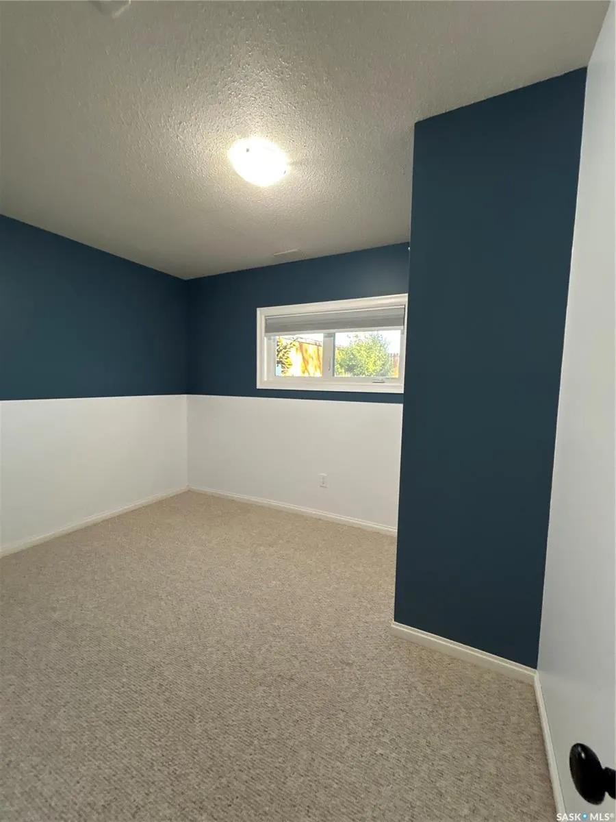 210 Schaefer STREET