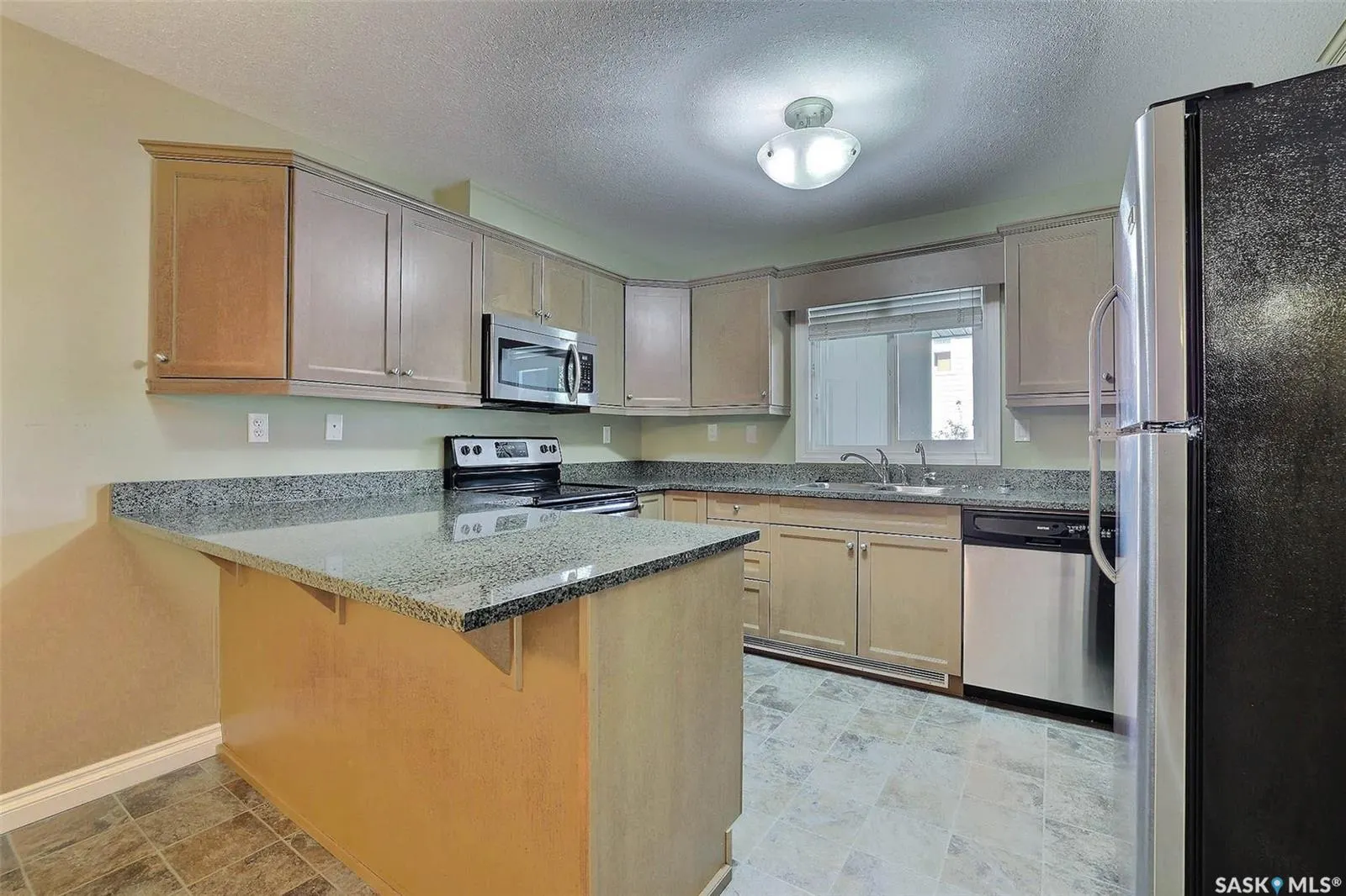 3850 Haughton ROAD E, #102