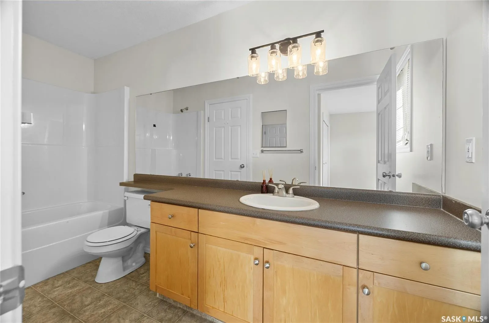 2400 Tell PLACE, #25