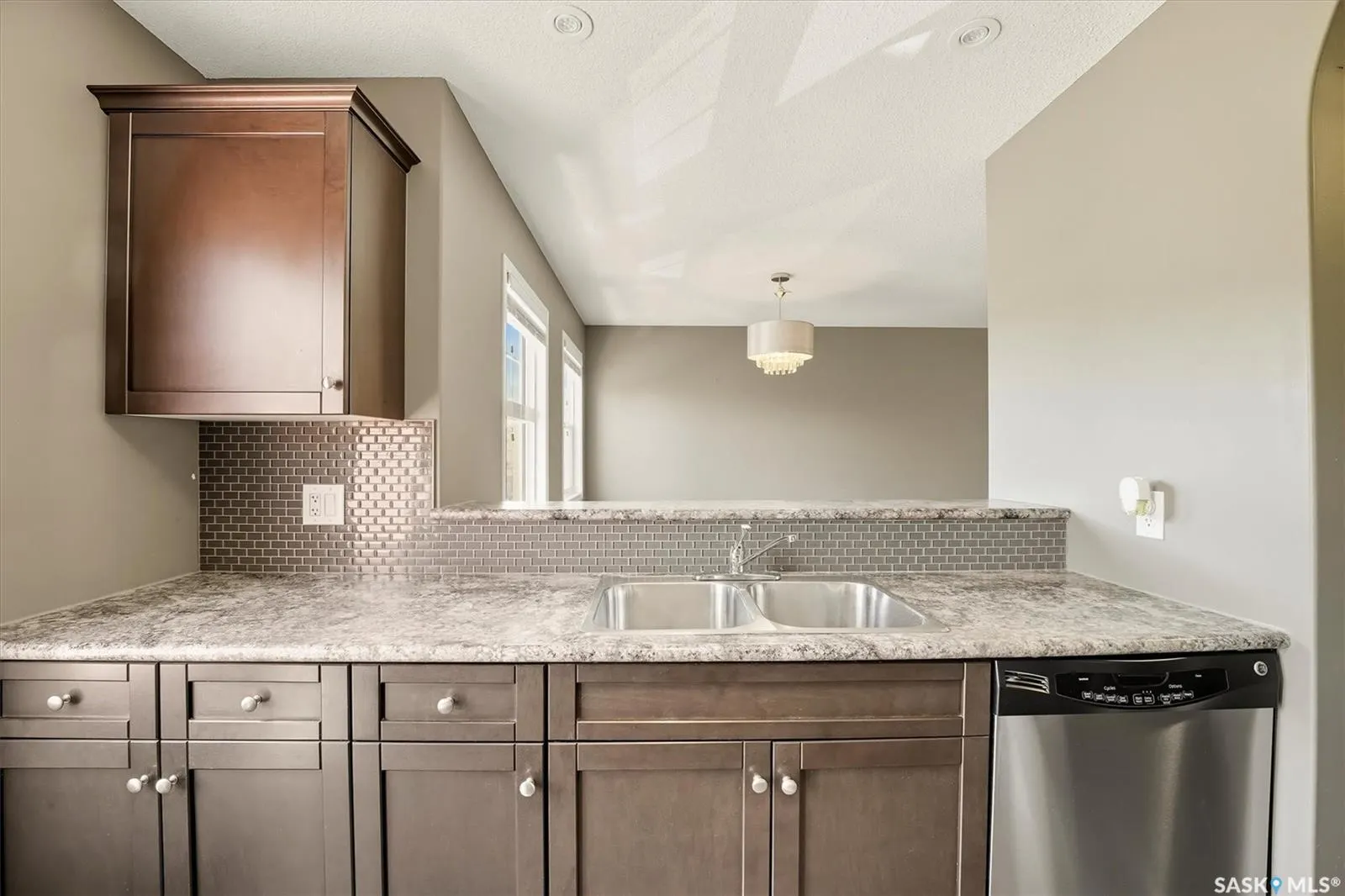 150 Langlois WAY, #553